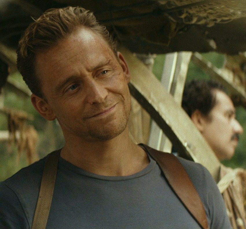 Tom Hiddleston In Kong Skull Island Wallpapers