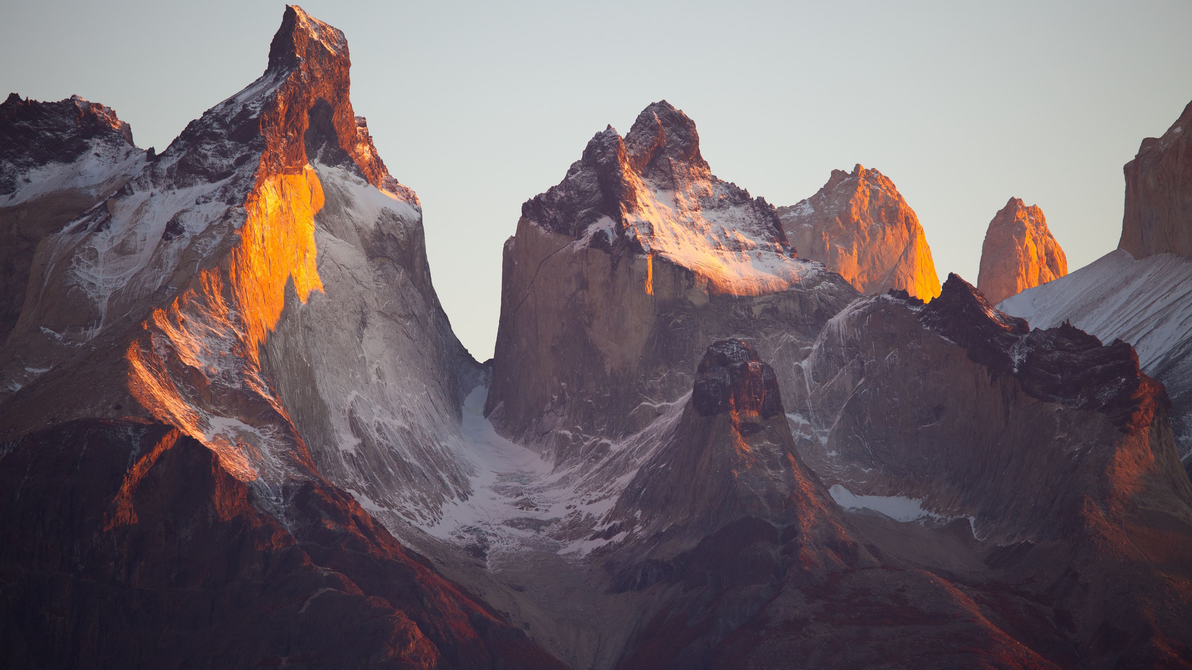 Torres Del Paine 4K Wallpapers