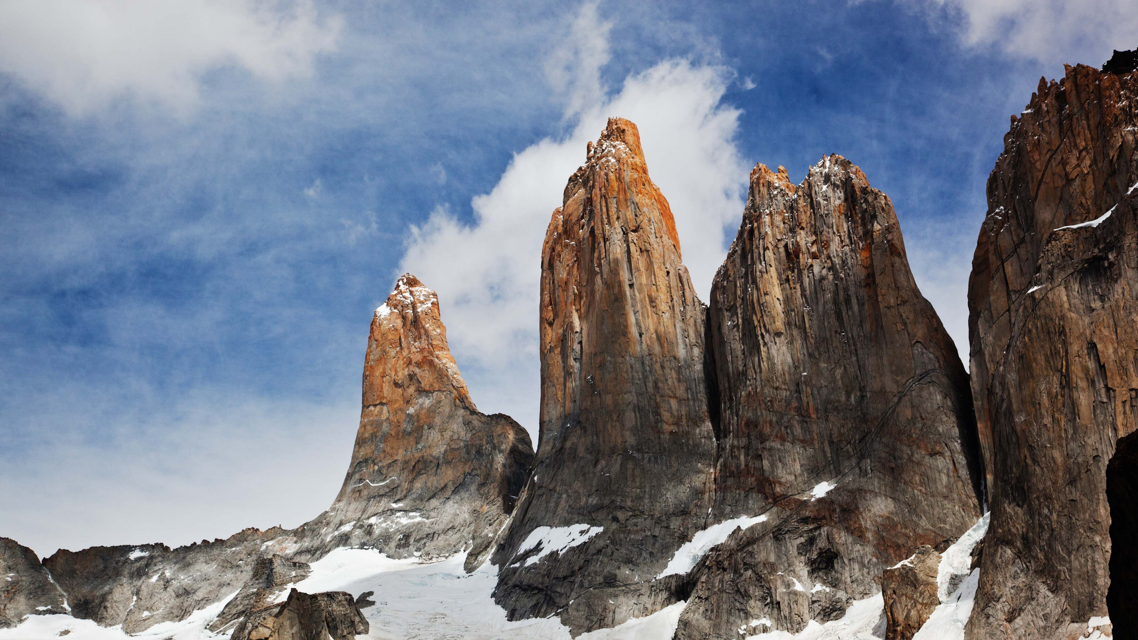 Torres Del Paine 4K Wallpapers