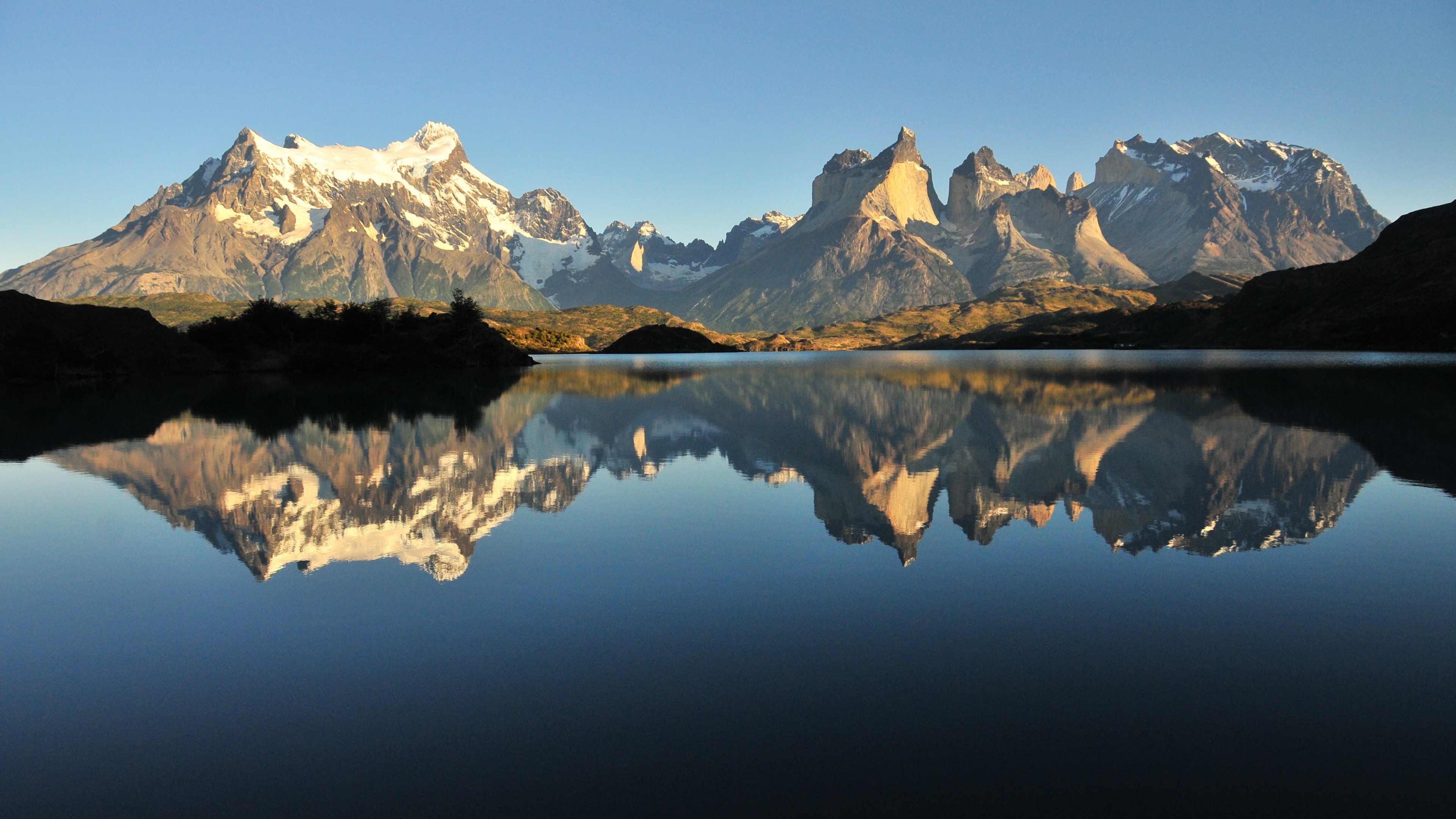 Torres Del Paine 4K Wallpapers