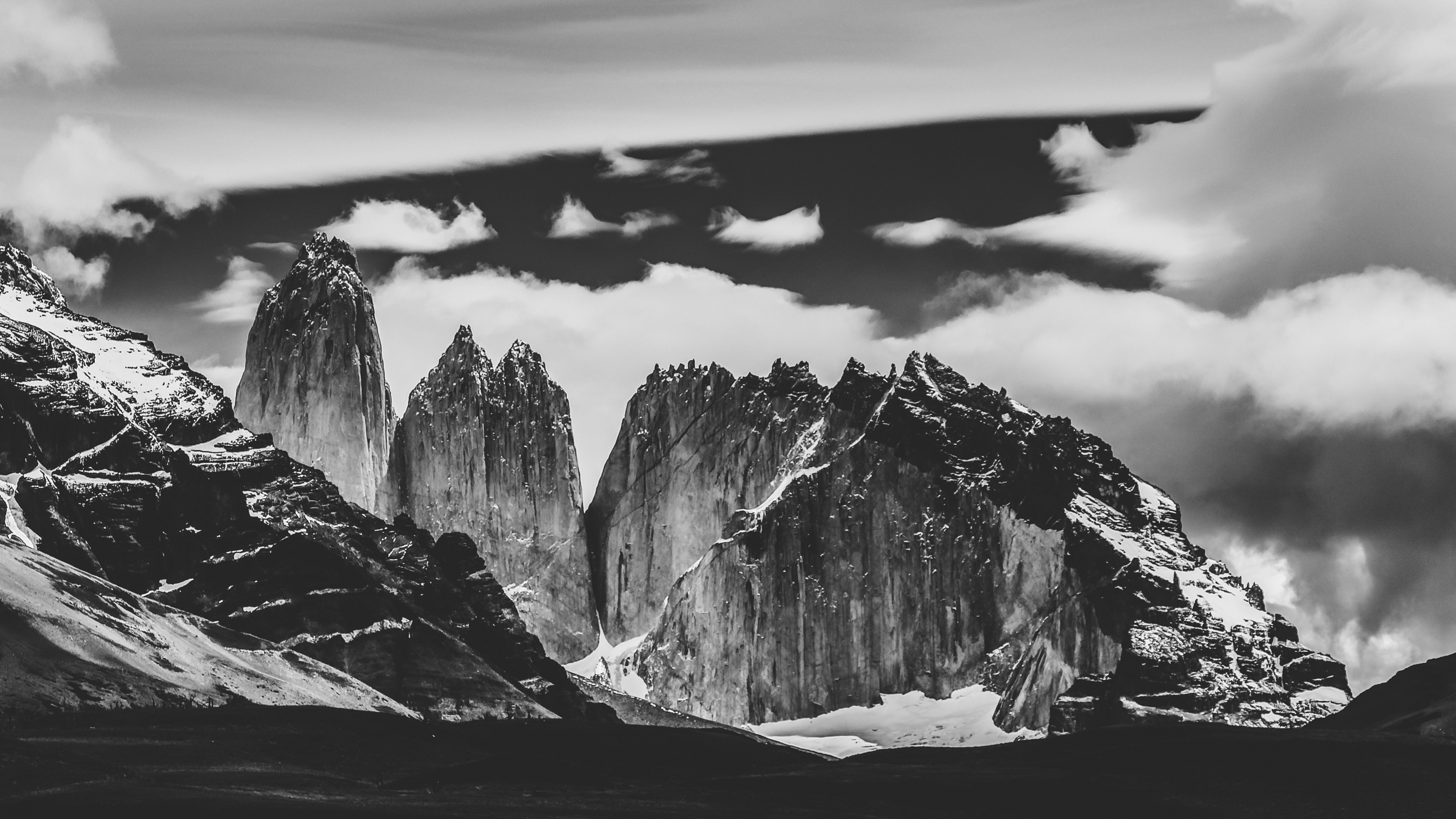 Torres Del Paine 4K Wallpapers