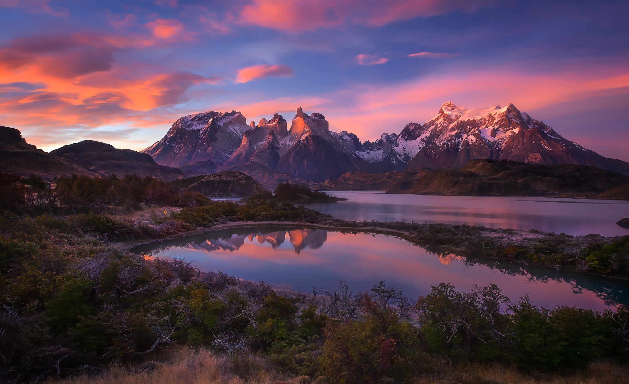 Torres Del Paine Mountains Lake In Chile Wallpapers