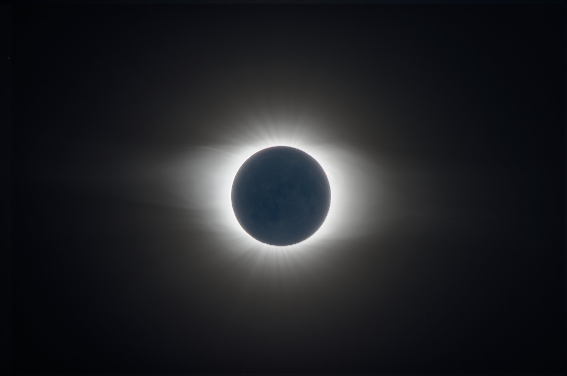 Total Solar Eclipse Wallpapers