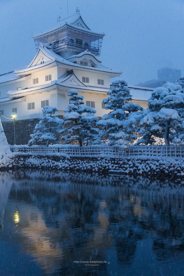 Toyama Castle Wallpapers