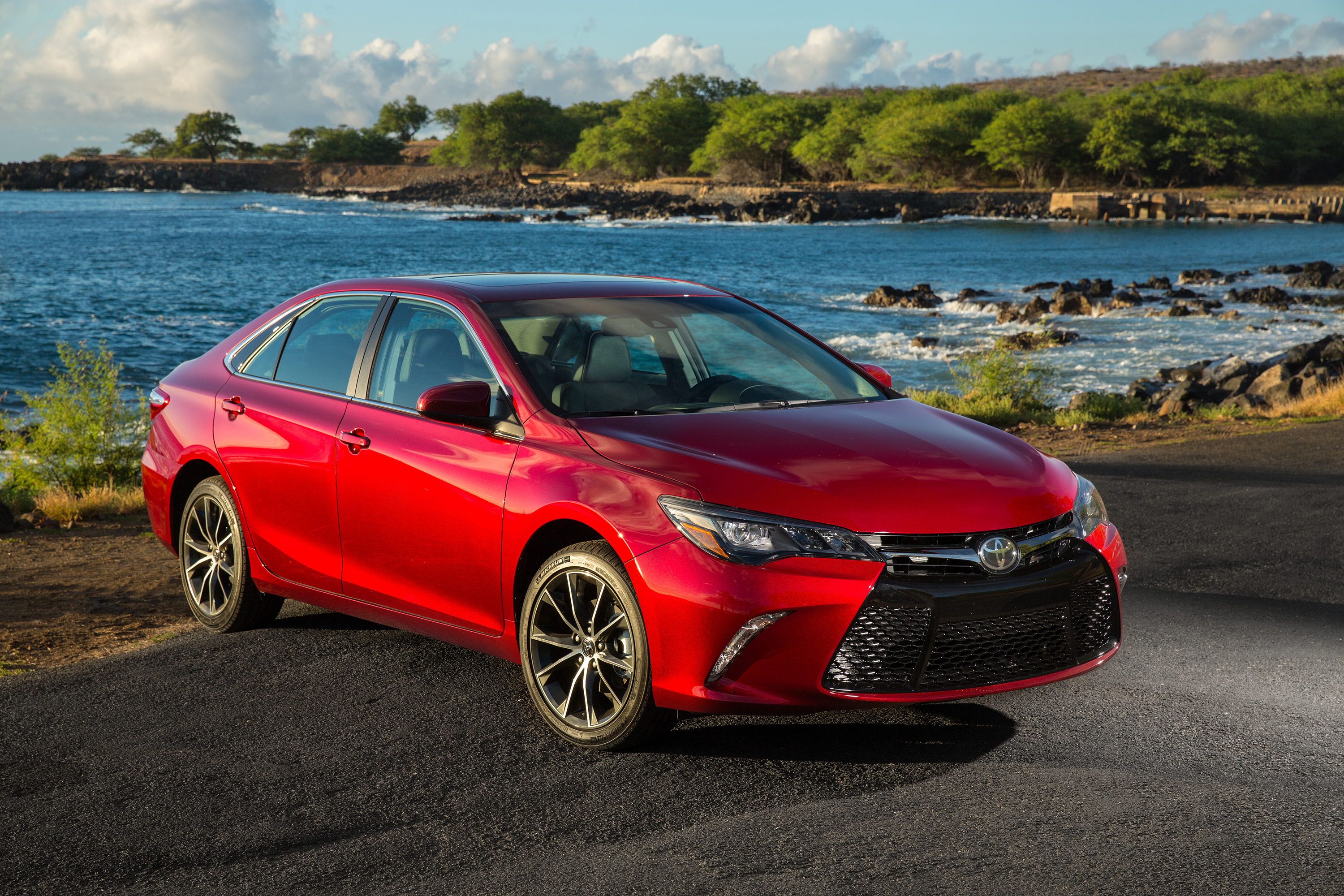 Toyota Camry Xle Wallpapers