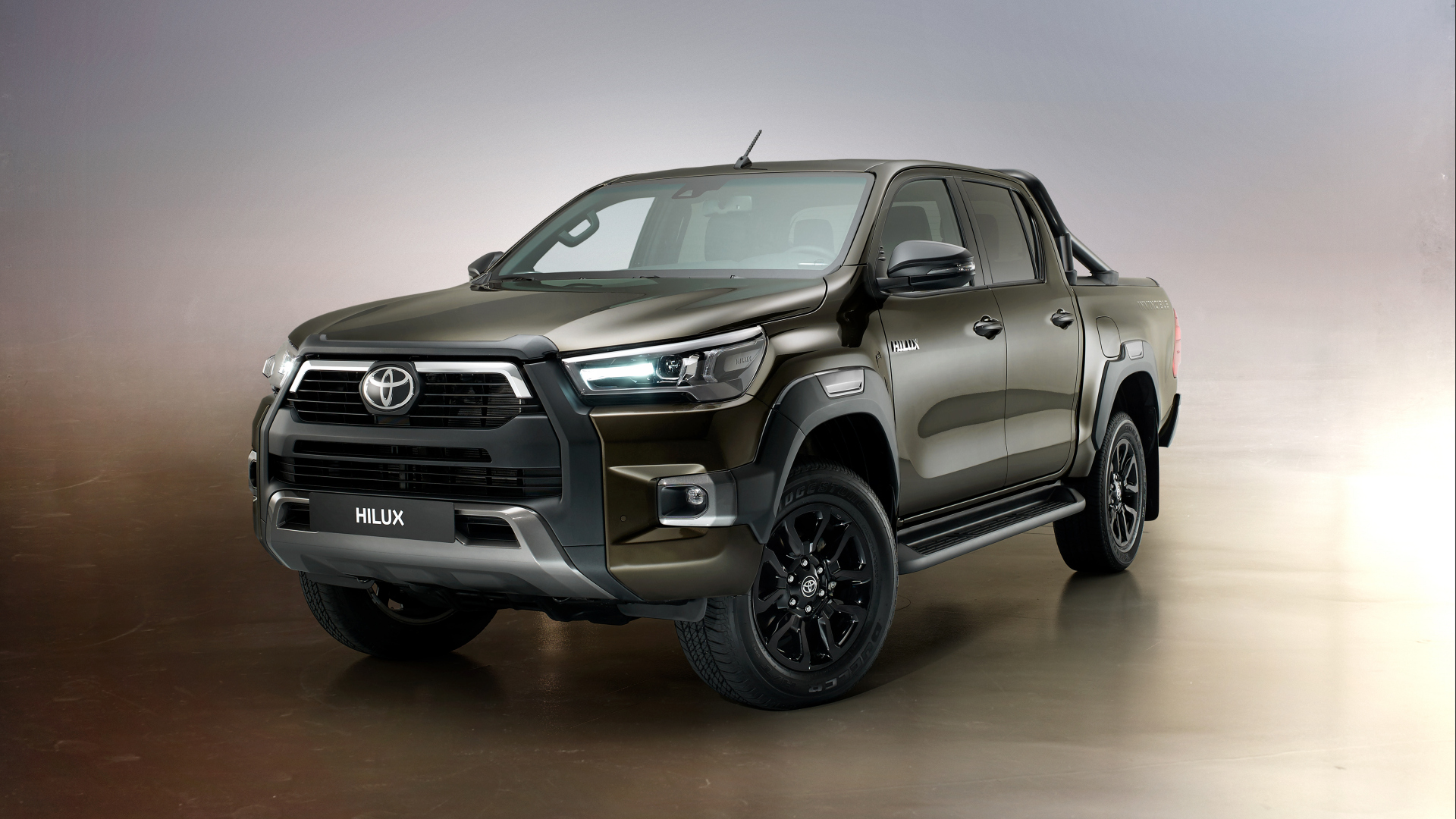 Toyota Hilux Wallpapers