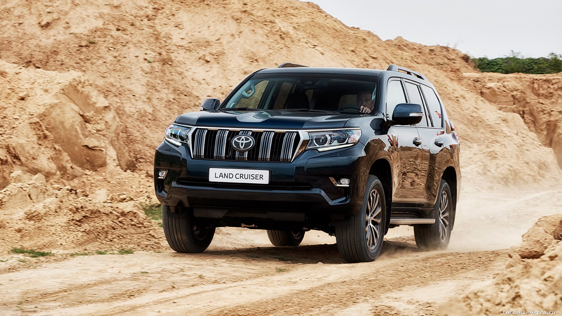 Toyota Land Cruiser Prado Wallpapers