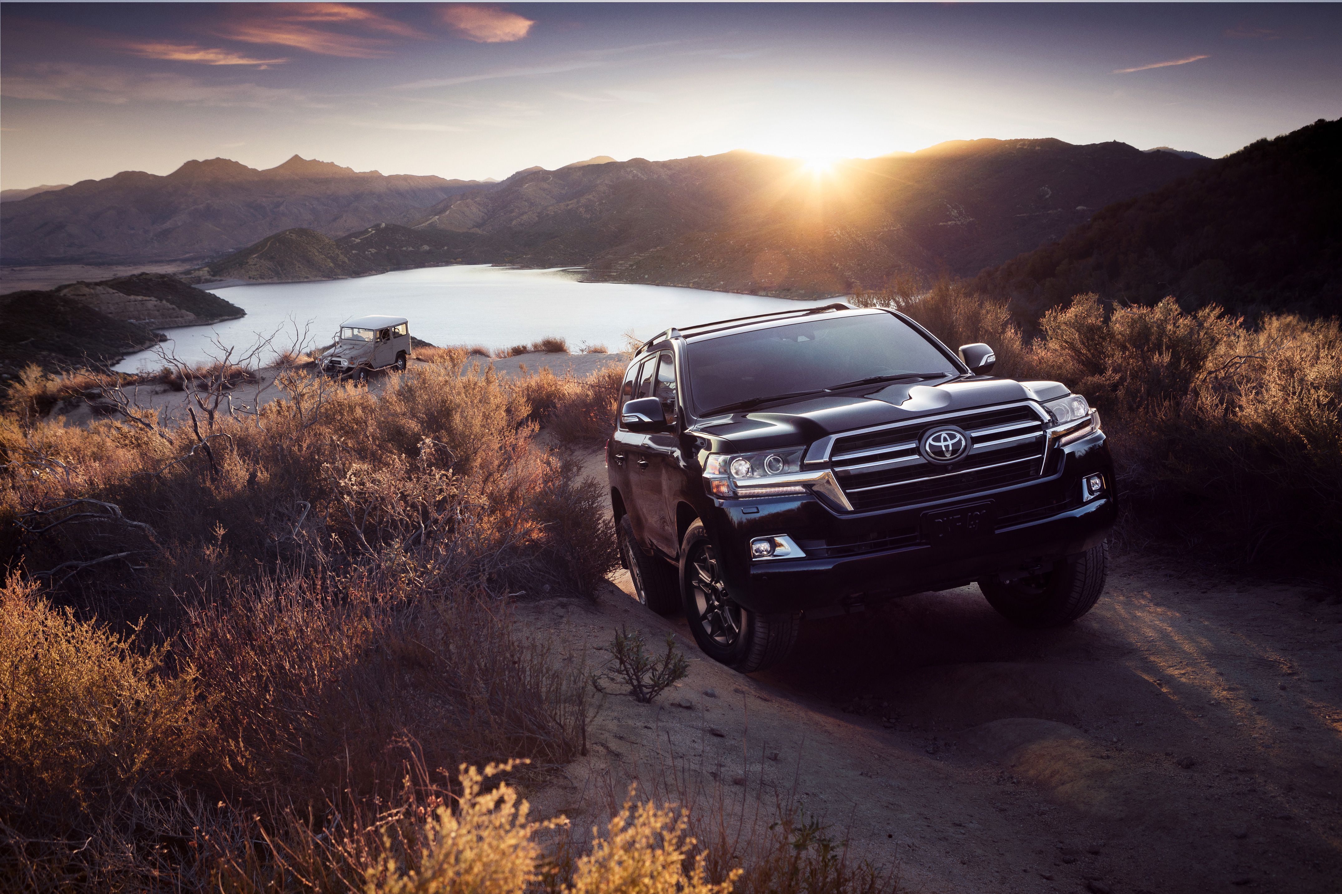 Toyota Land Cruiser Wallpapers