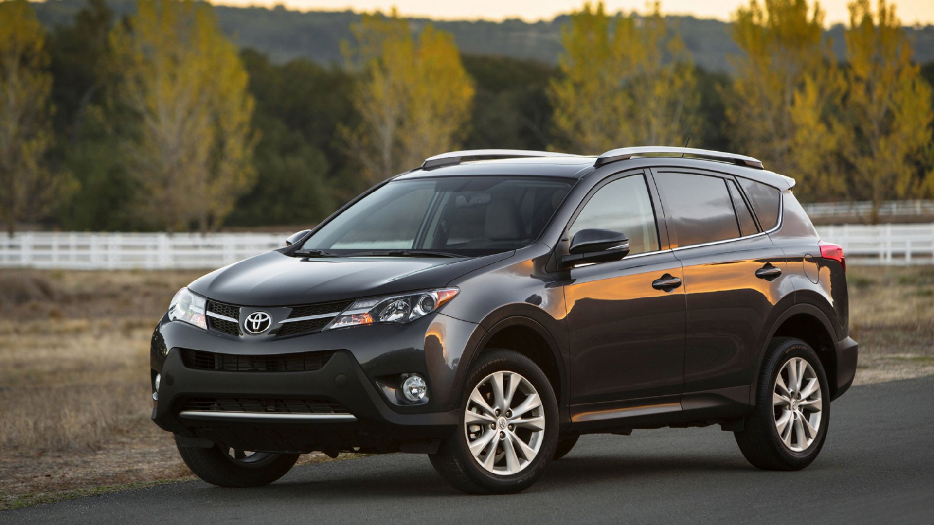 Toyota Rav4 Wallpapers