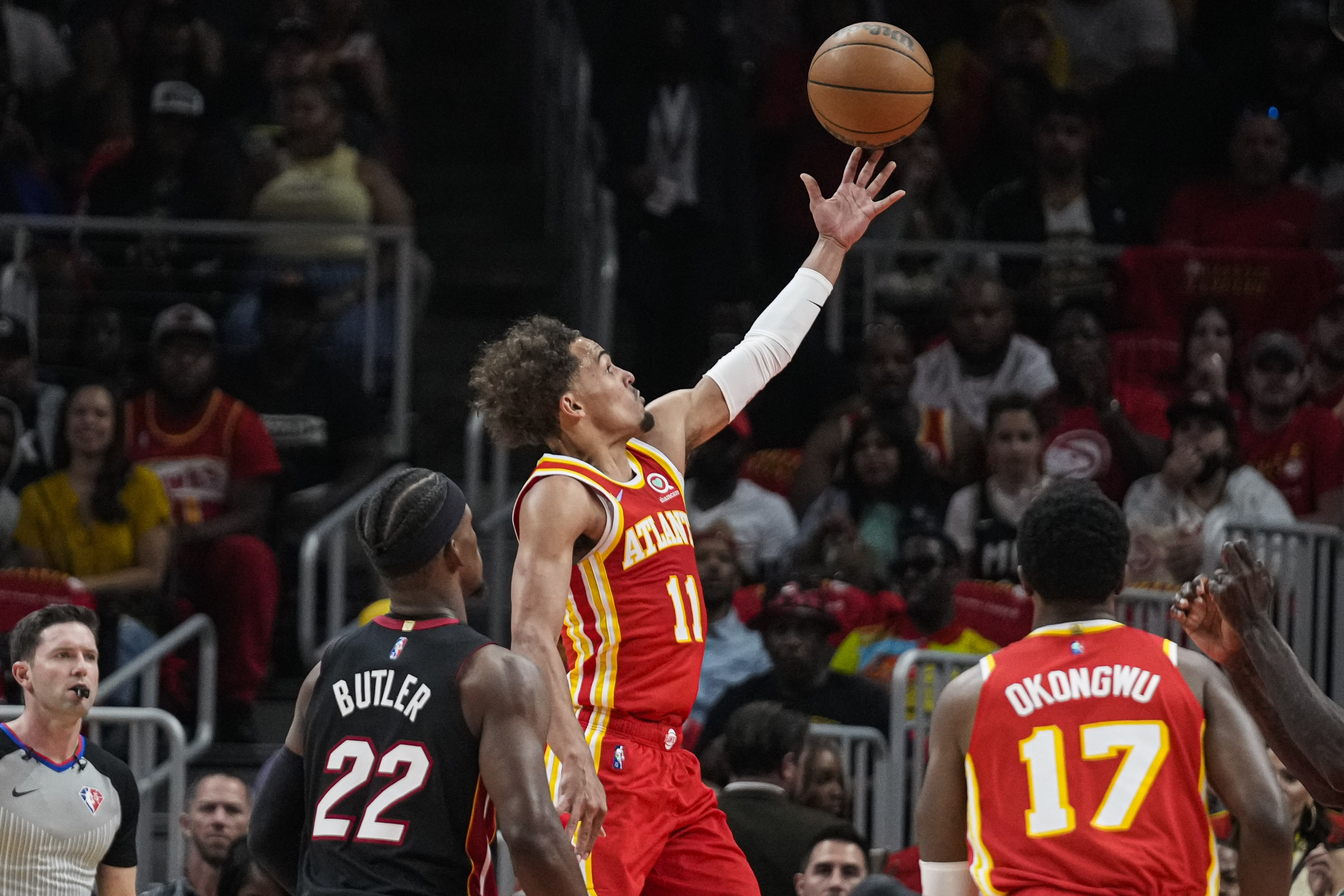 Trae Young Atlanta Hawks Nba Wallpapers