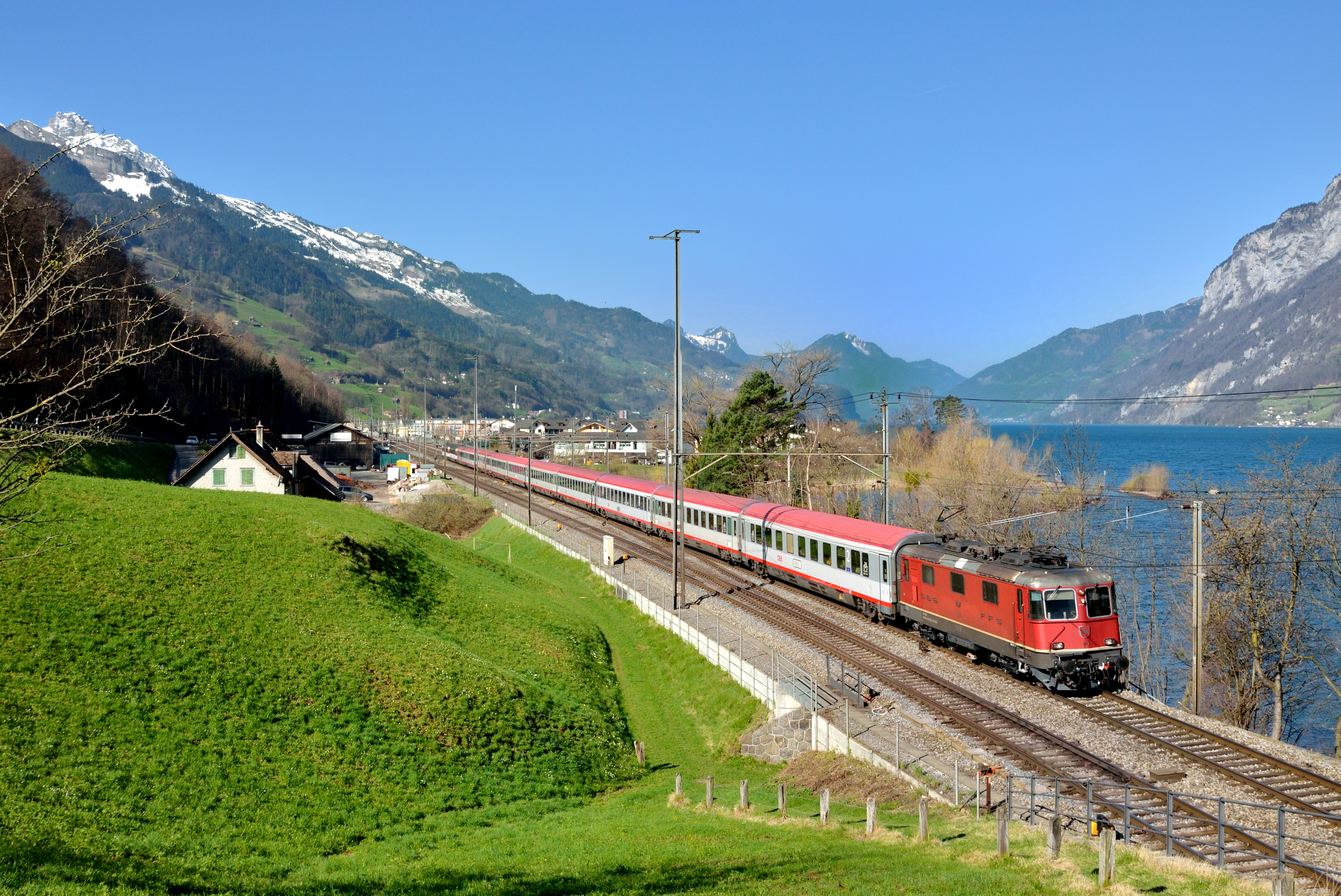 Train 4K Switzerland Aerial Wallpapers