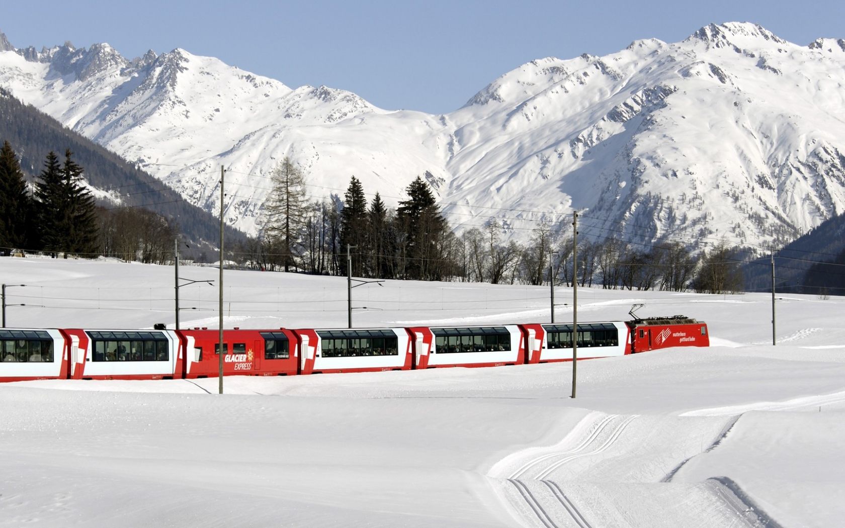 Train 4K Switzerland Aerial Wallpapers