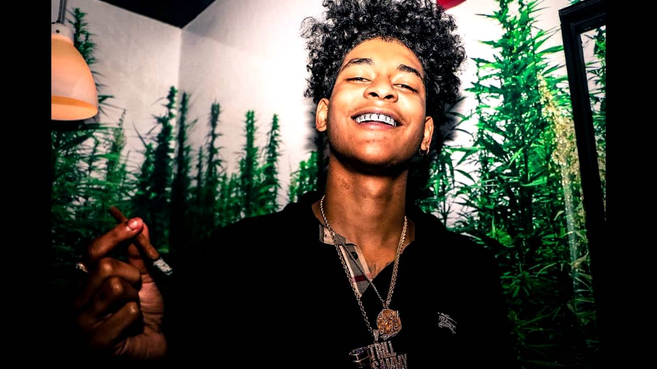 Trill Sammy Supreme Headband Wallpapers