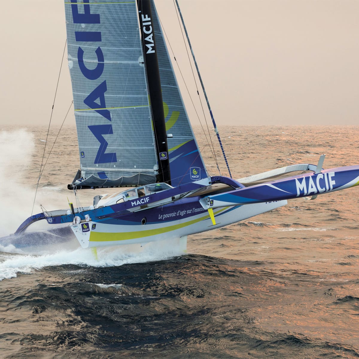 Trimaran Wallpapers