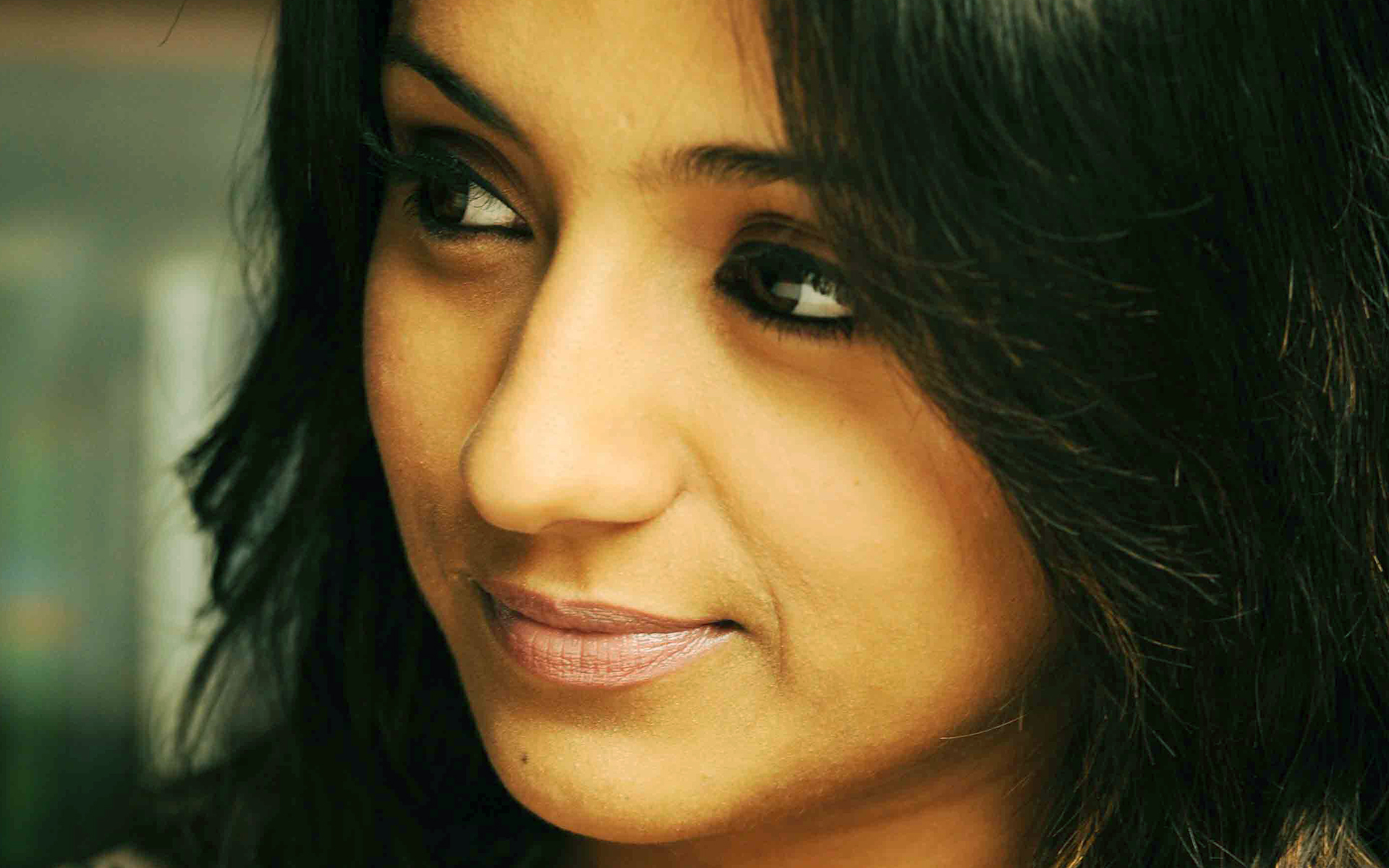 Trisha Wallpapers