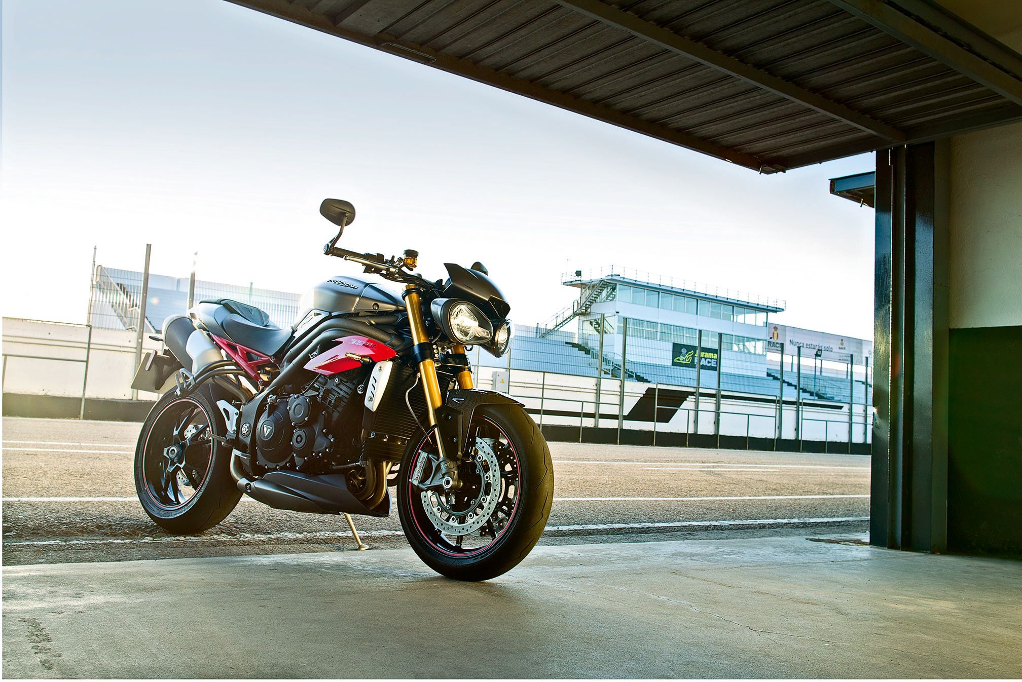 Triumph Bikes Wallpapers