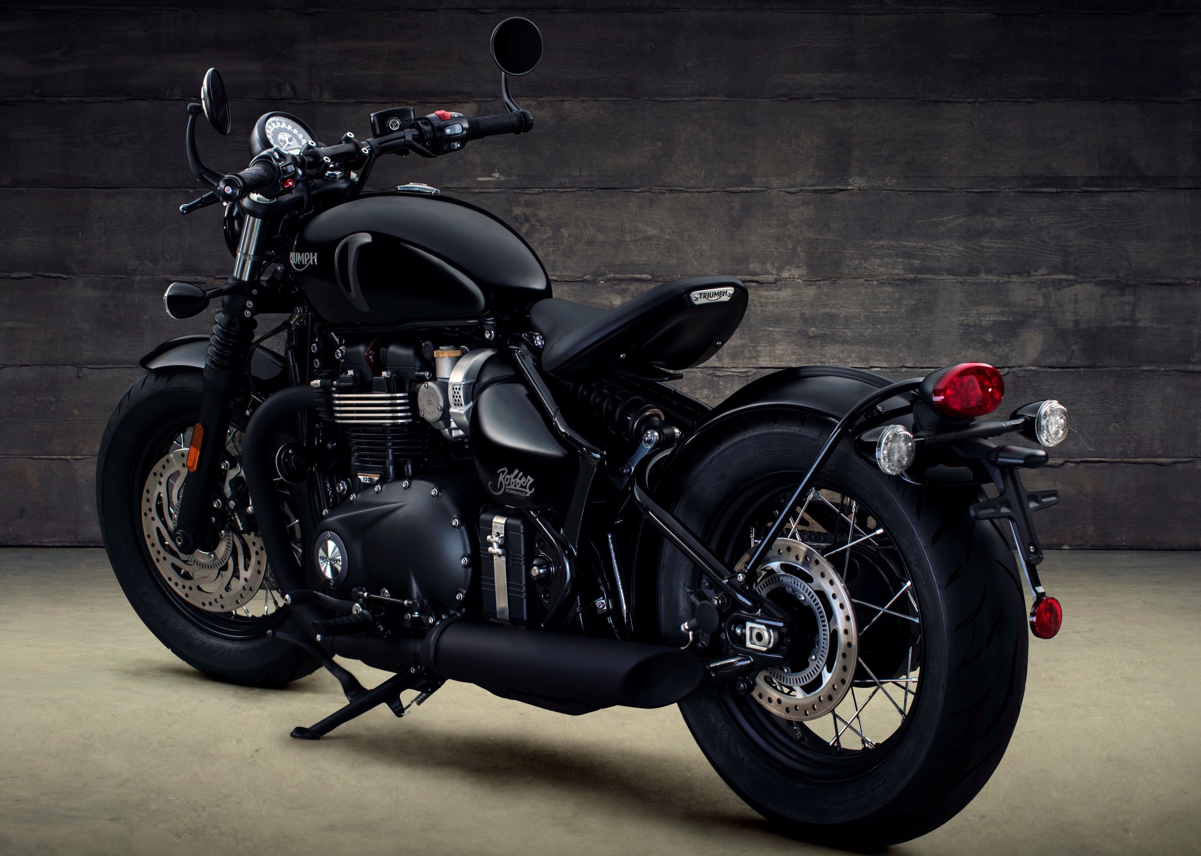 Triumph Bonneville Bobber Black 2017 Wallpapers