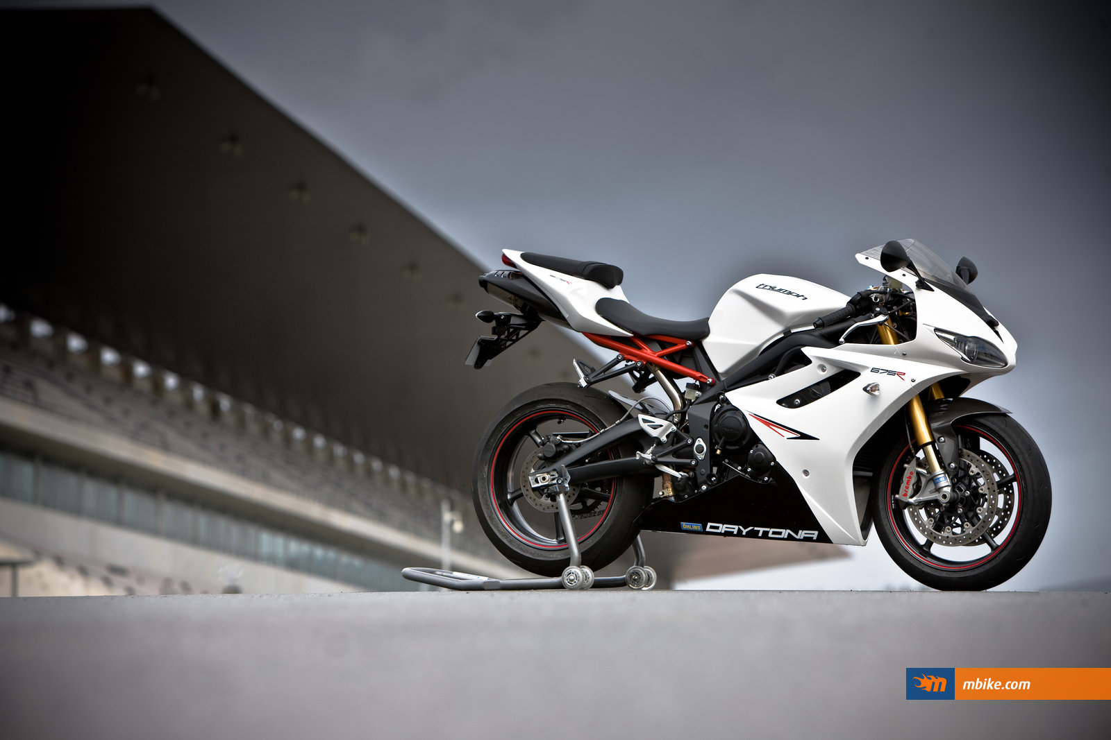 Triumph Daytona 675 Wallpapers