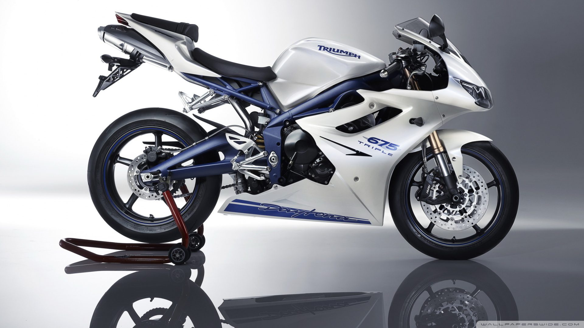 Triumph Daytona Wallpapers