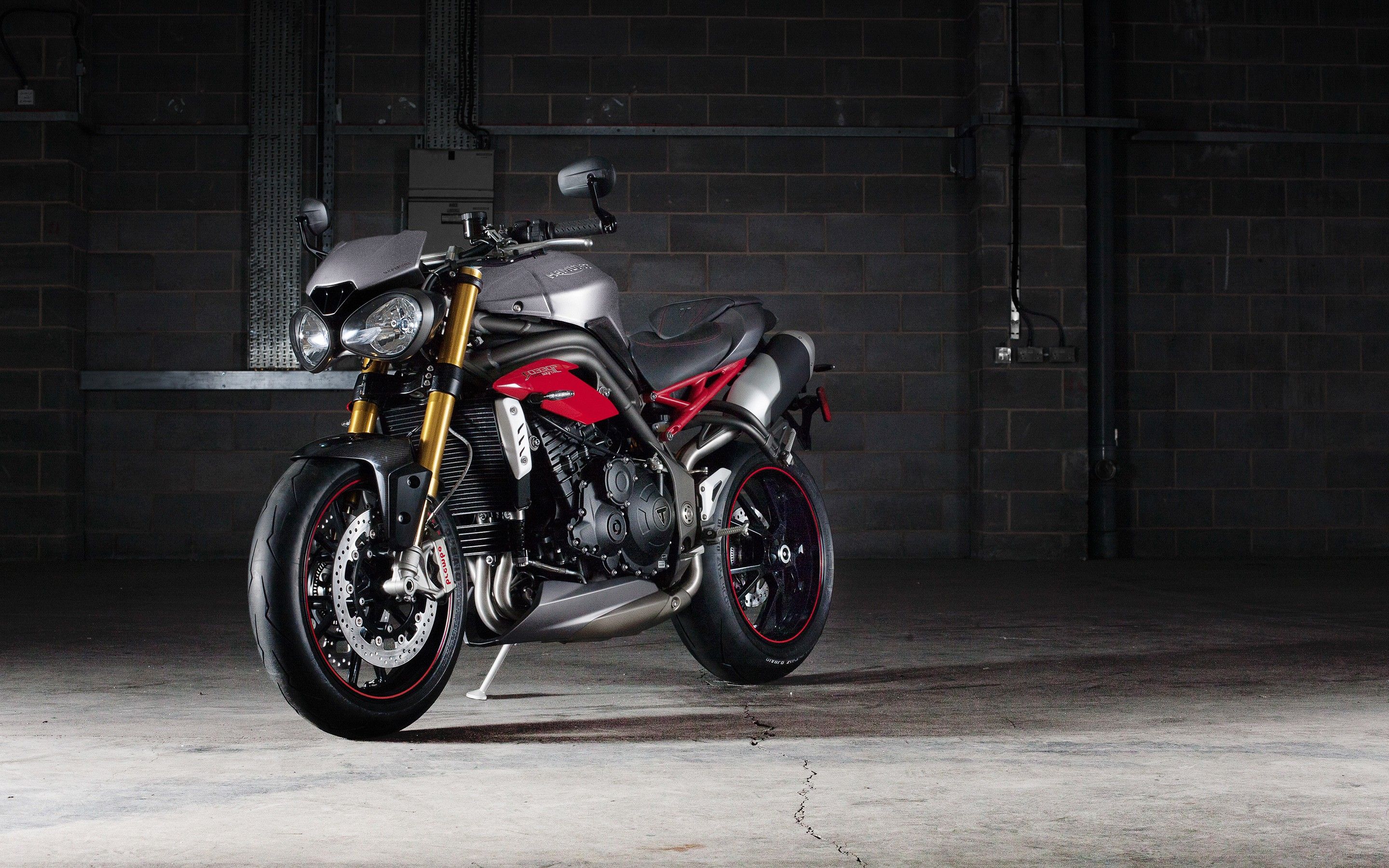 Triumph Speed Triple Wallpapers