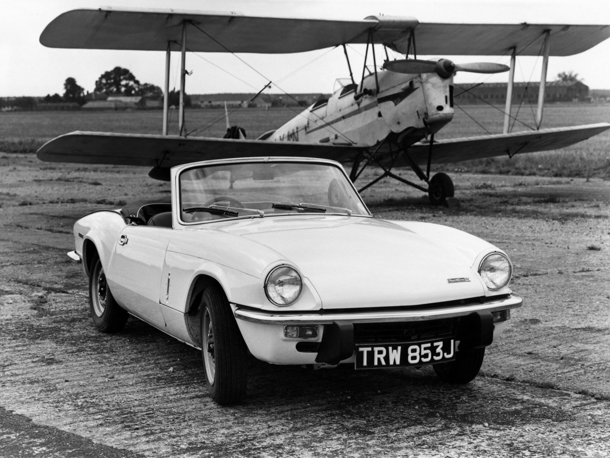 Triumph Spitfire Mk 2 Wallpapers