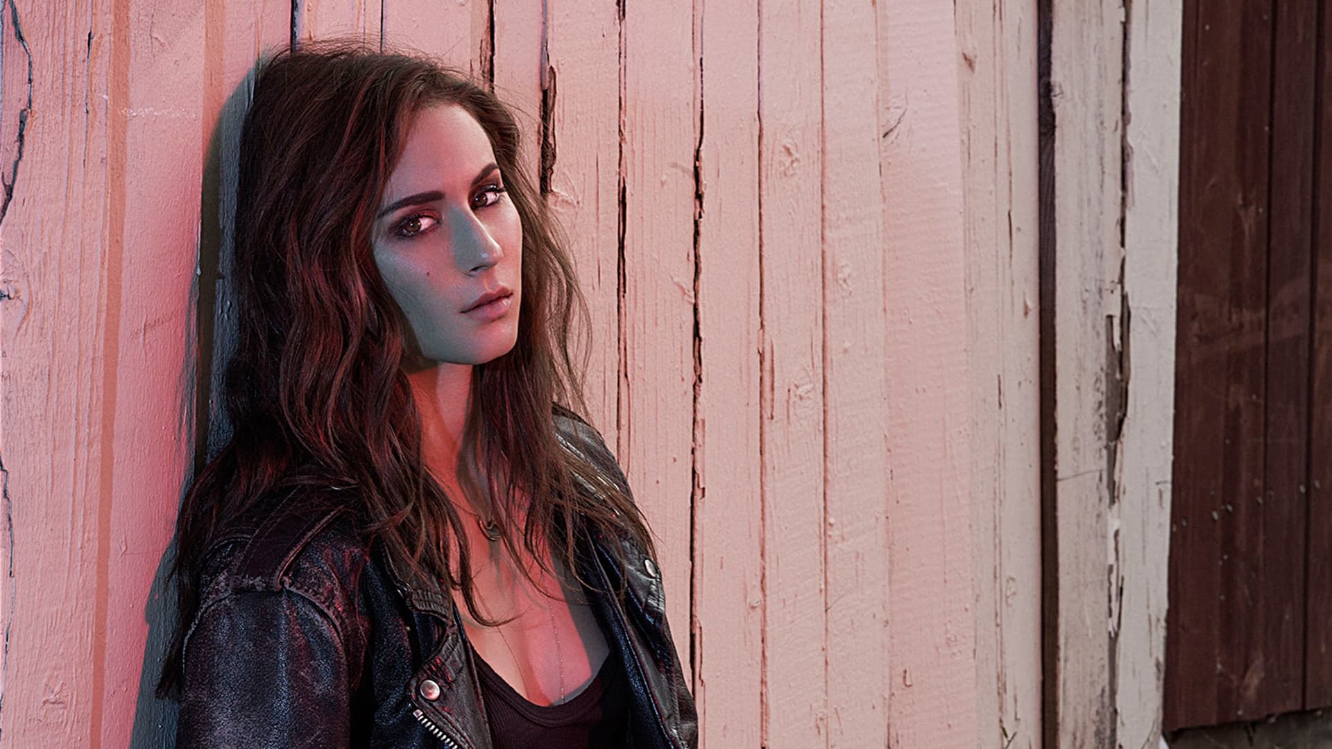 Troian Bellisario Wallpapers