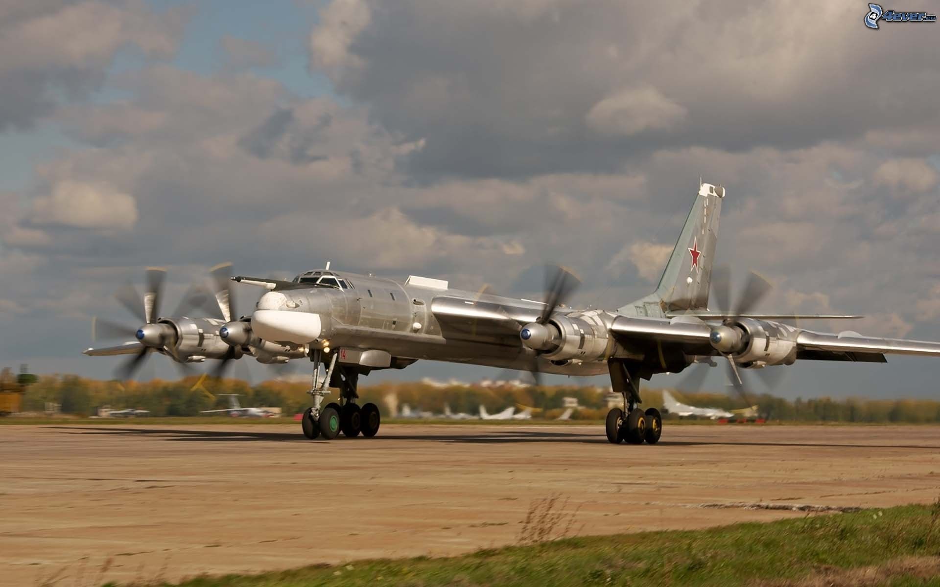 Tupolev Tu-95 Wallpapers