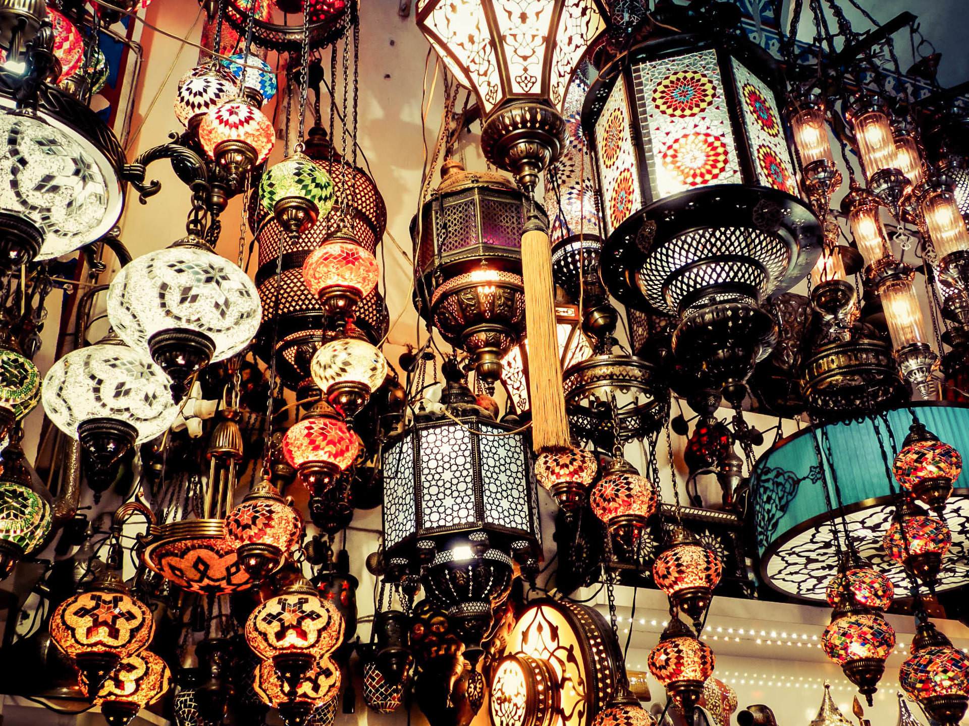 Turkish Lantern Lights Wallpapers