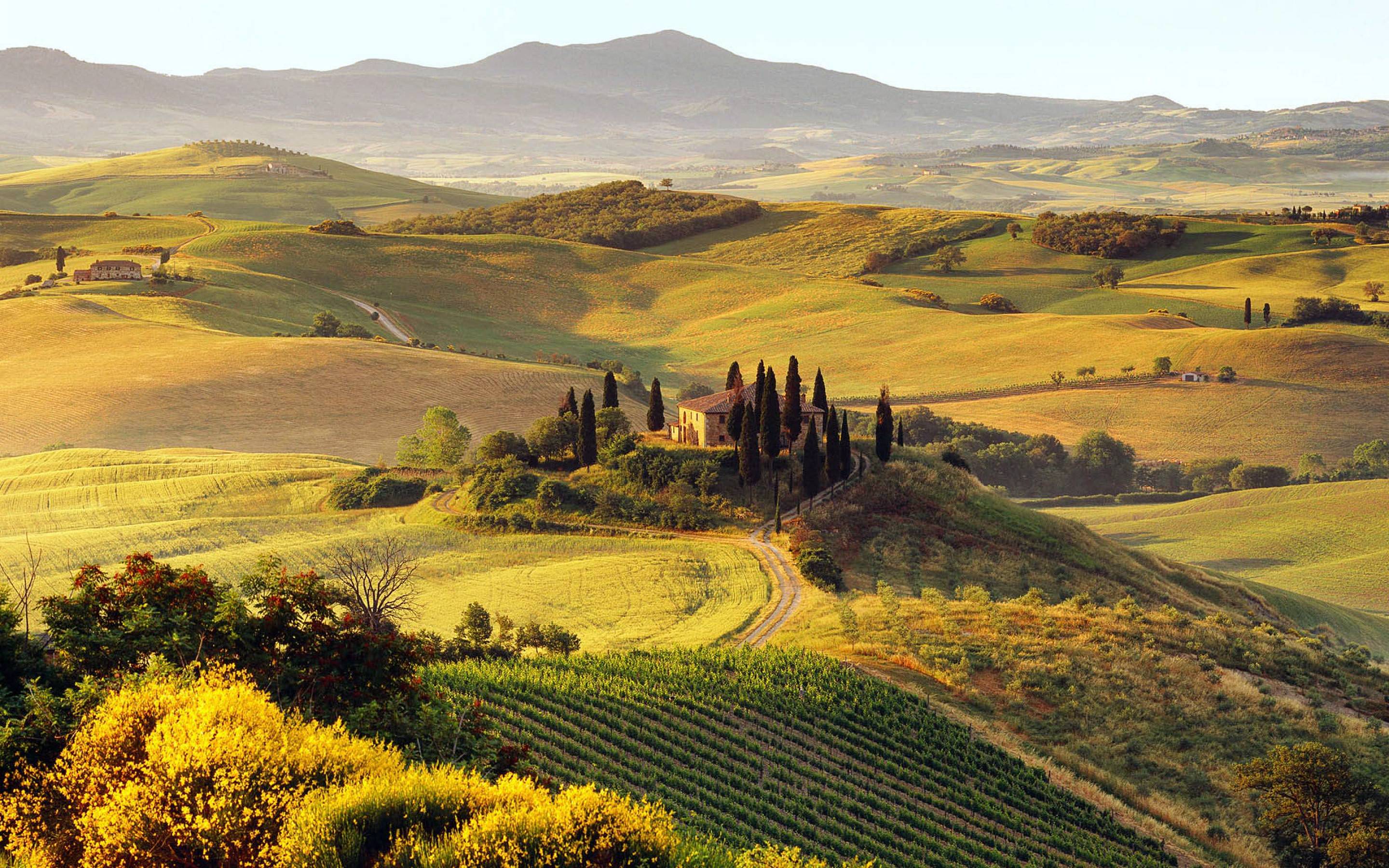 Tuscan Countryside Wallpapers