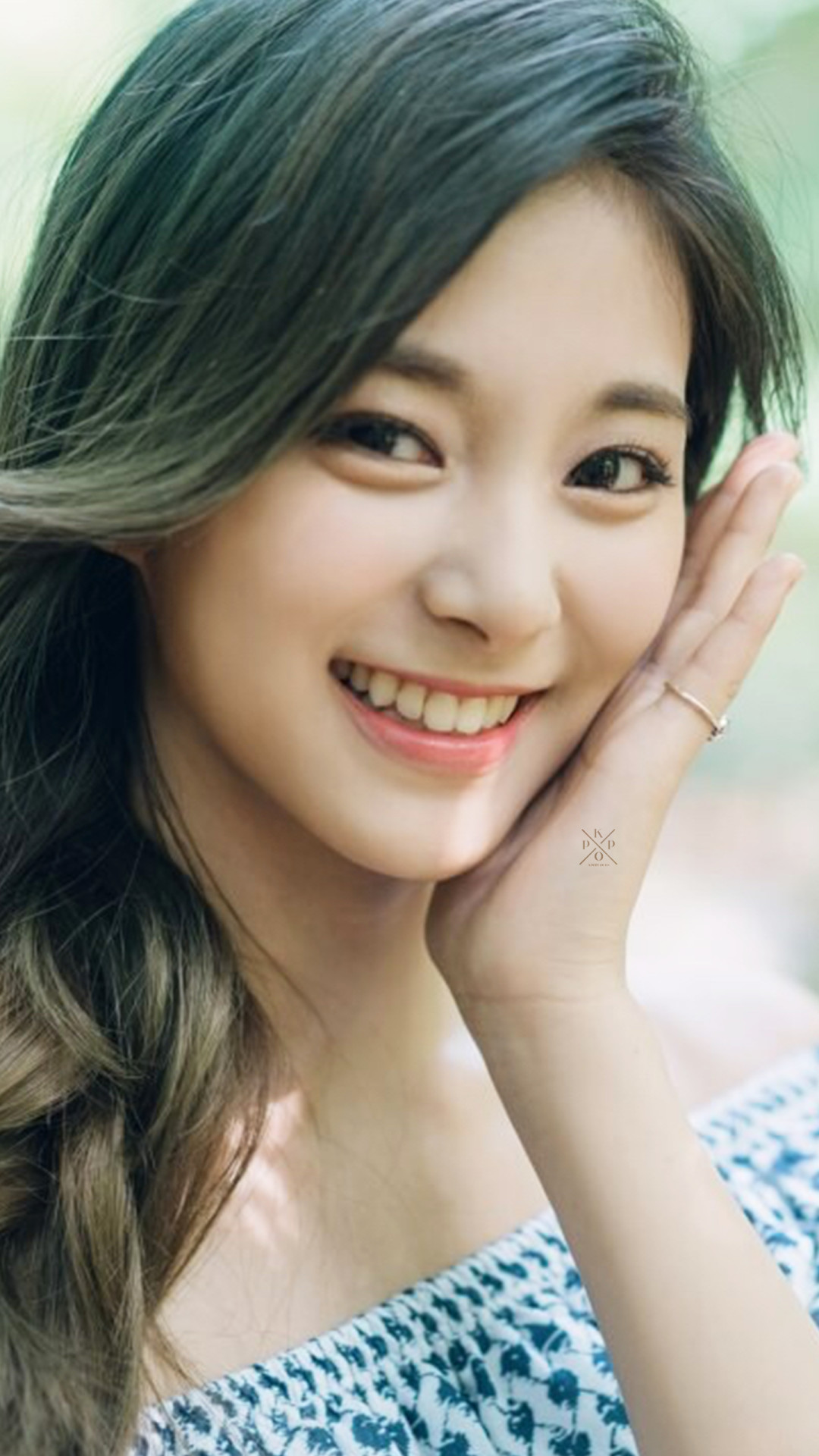 Tzuyu Face Wallpapers