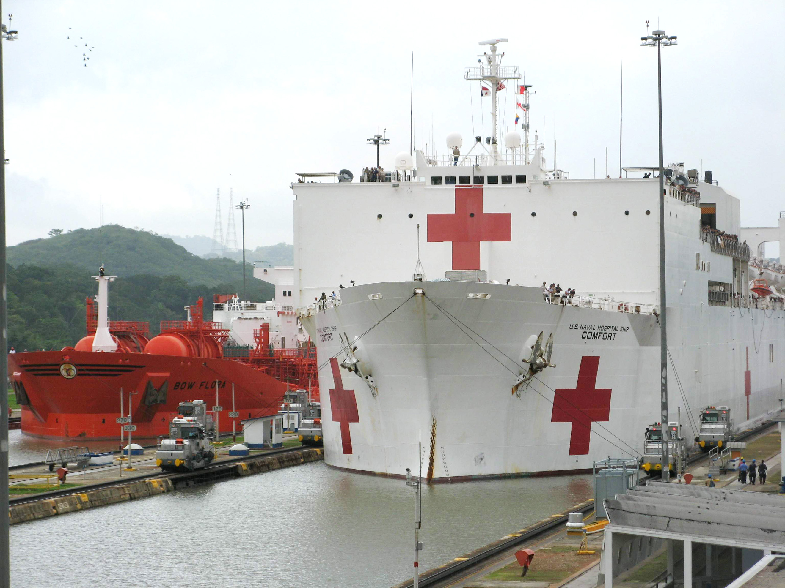 Usns Comfort (T-Ah-20) Wallpapers