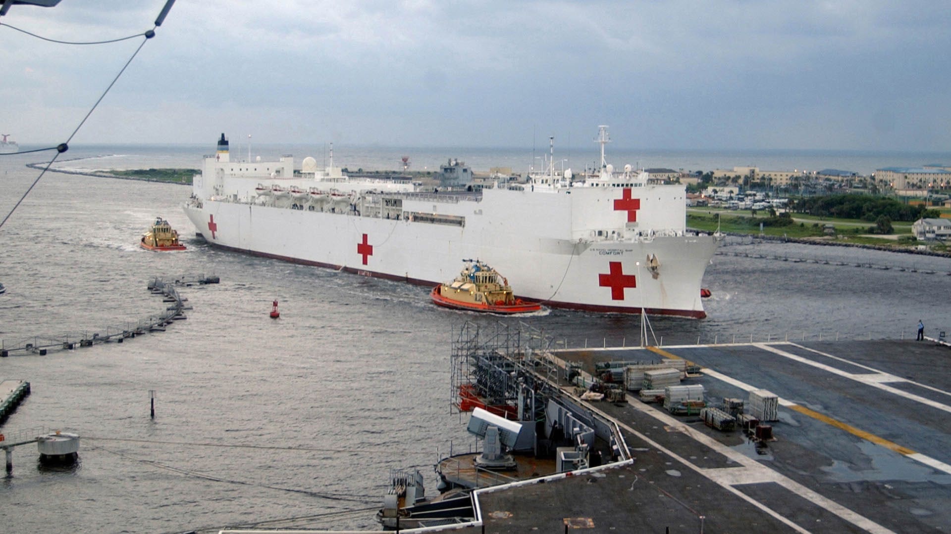 Usns Comfort (T-Ah-20) Wallpapers