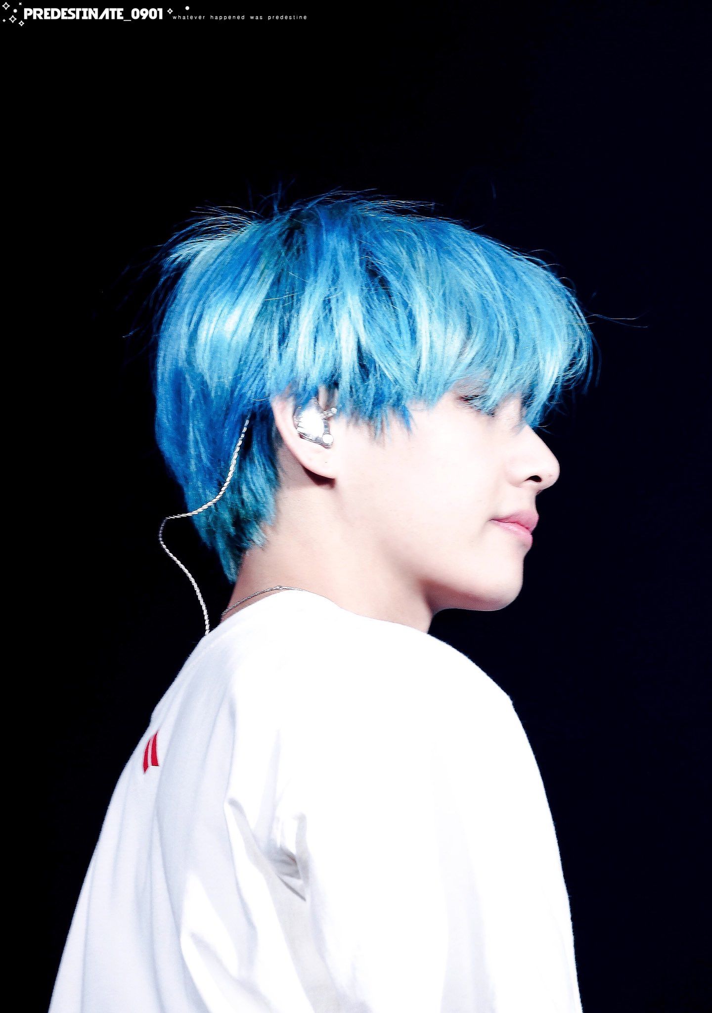 V Blue Hair Wallpapers