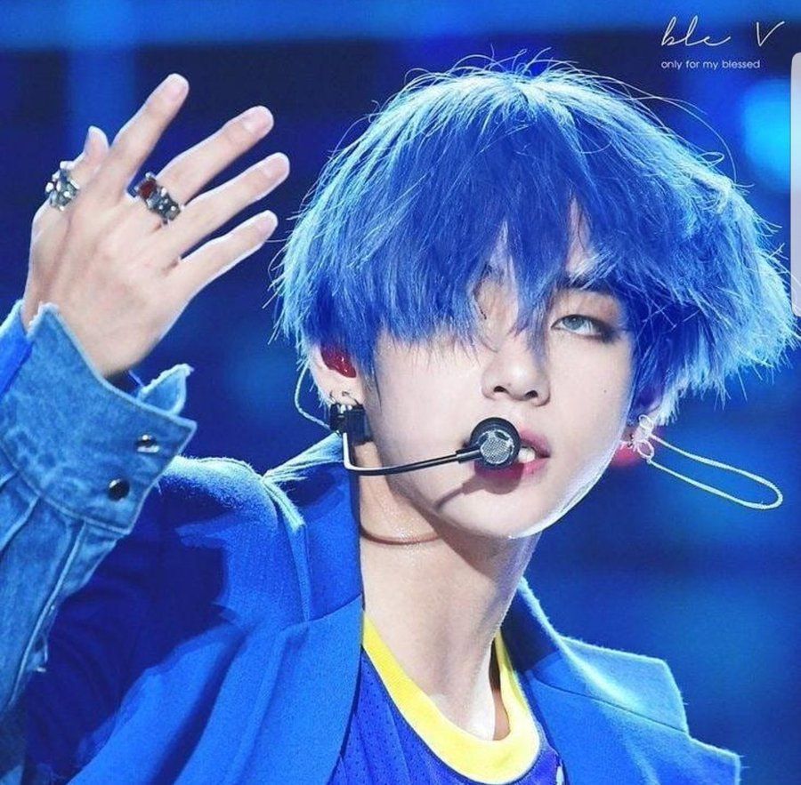 V Blue Hair Wallpapers