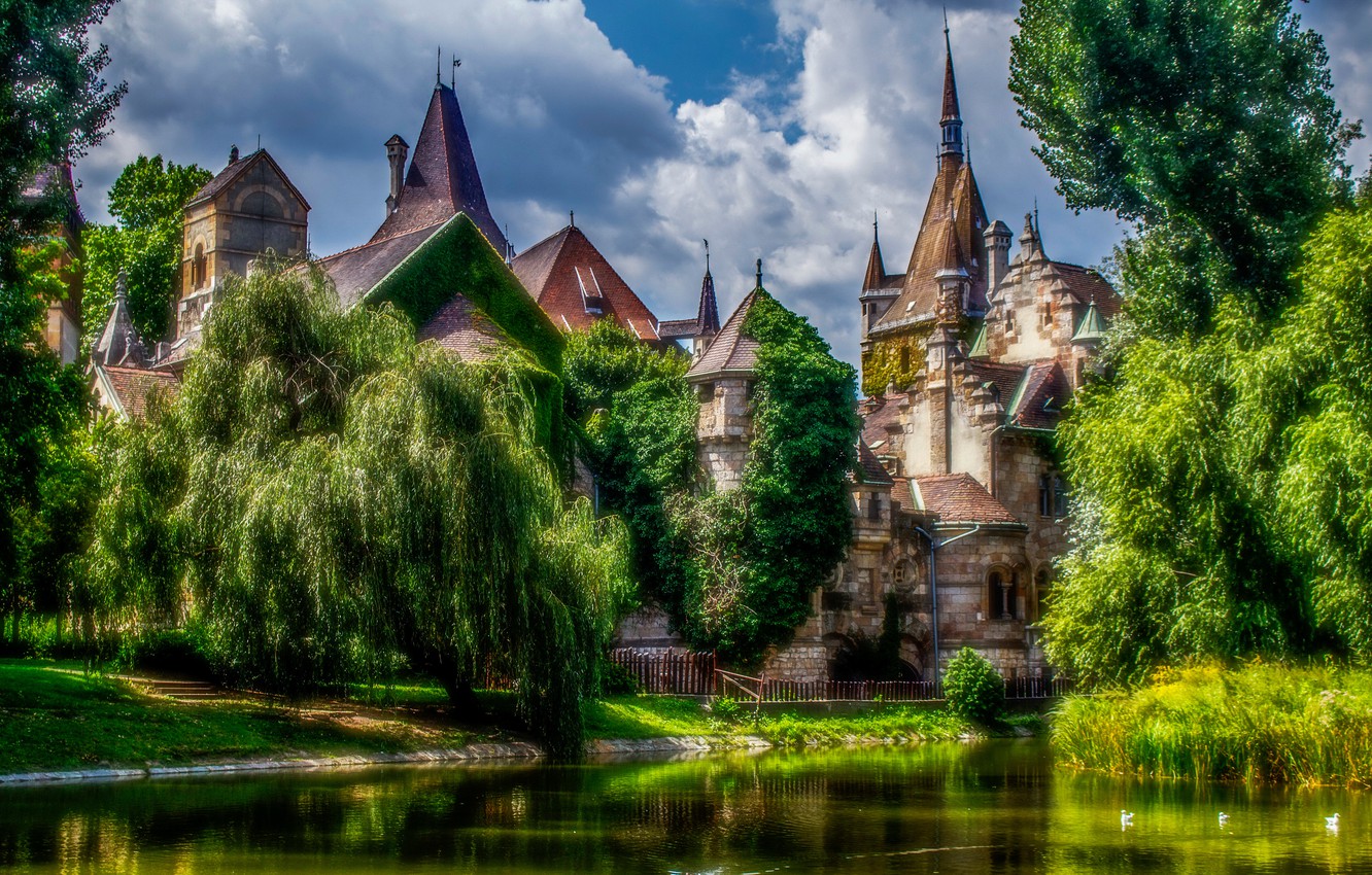 Vajdahunyad Castle Wallpapers