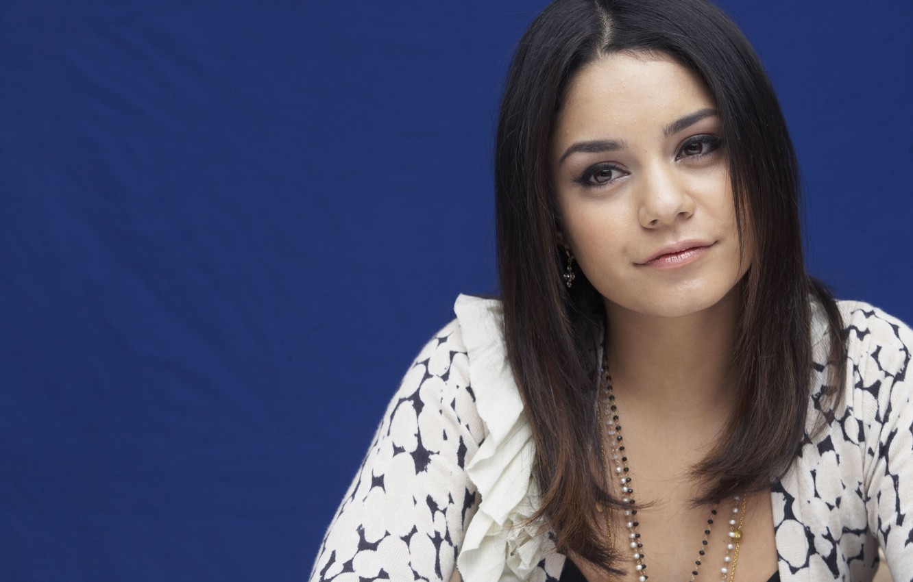 Vanessa Hudgens 2019 Wallpapers