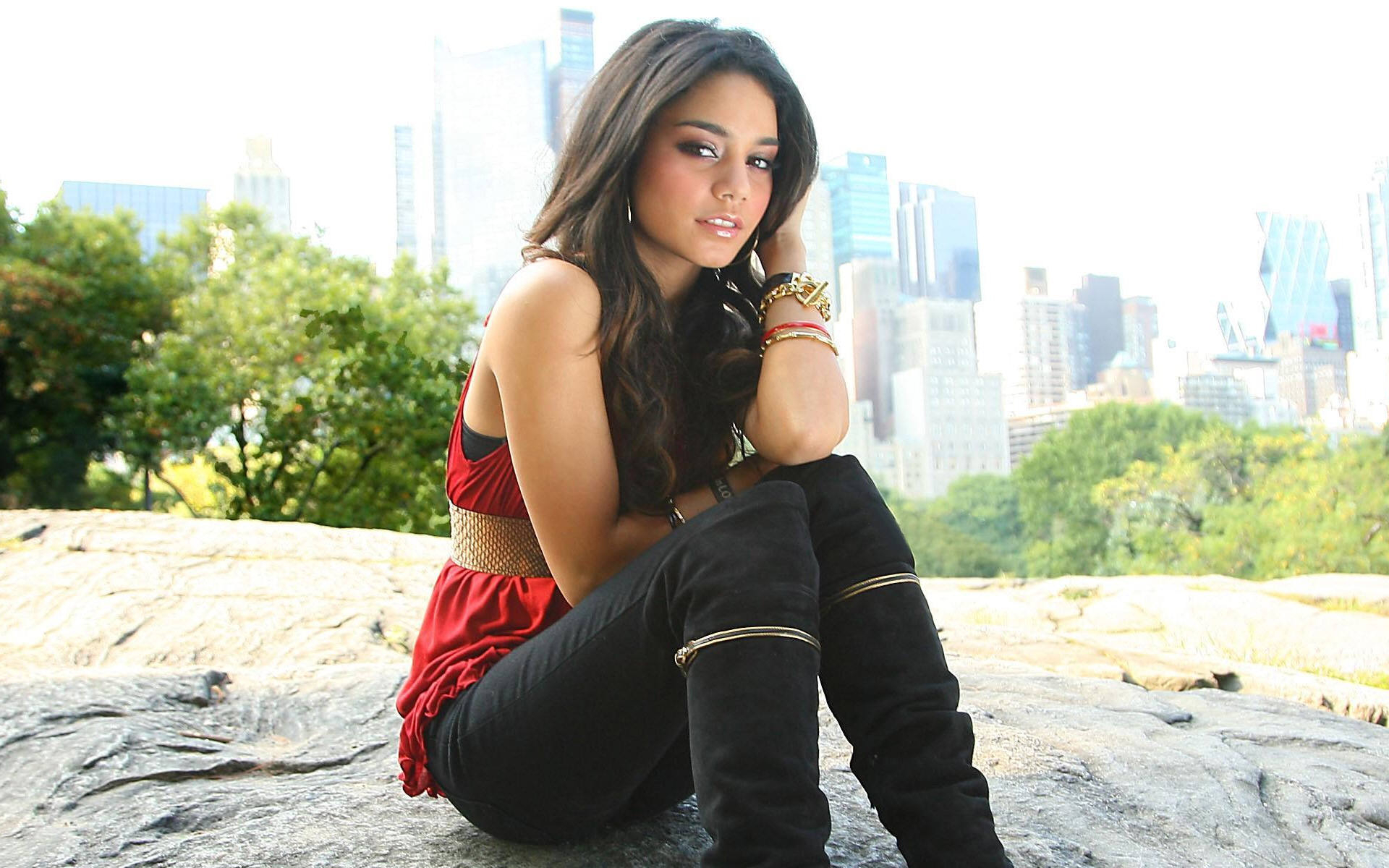 Vanessa Hudgens Wallpapers