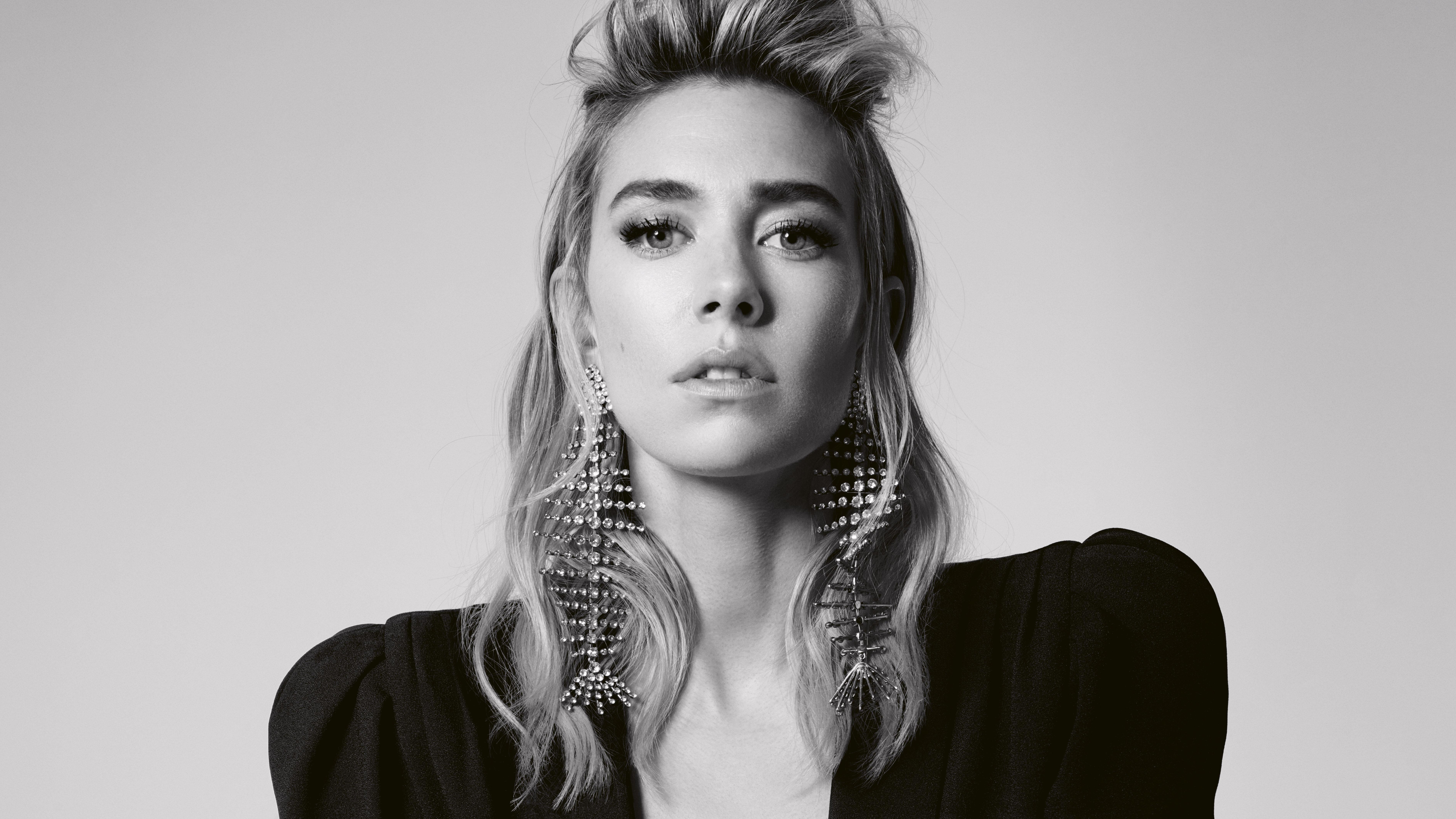 Vanessa Kirby New 2021 Wallpapers