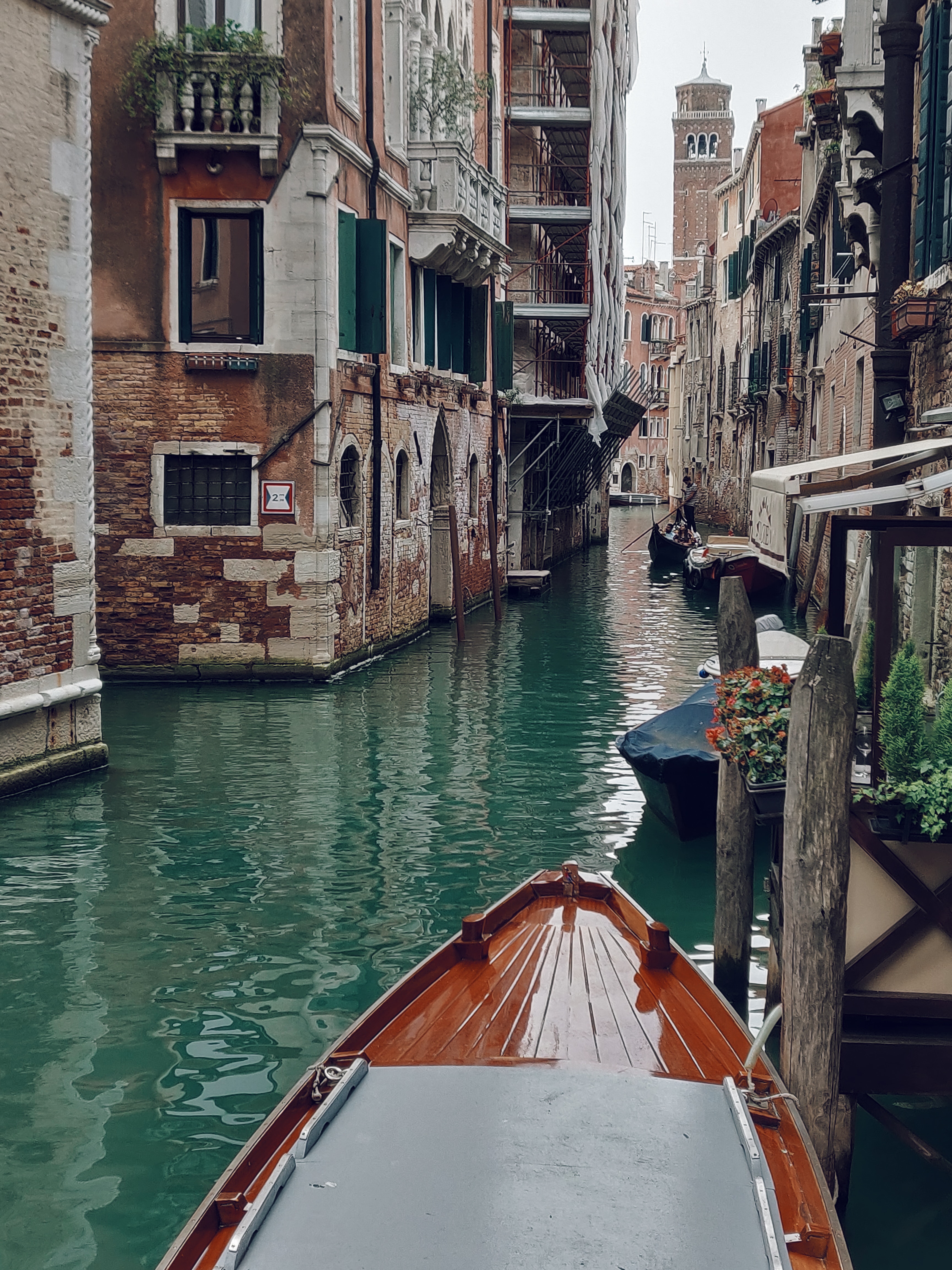 Venice City Boats Wallpapers