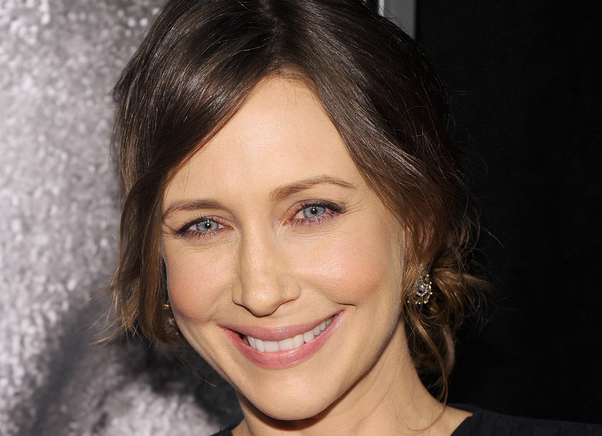 Vera Farmiga Wallpapers