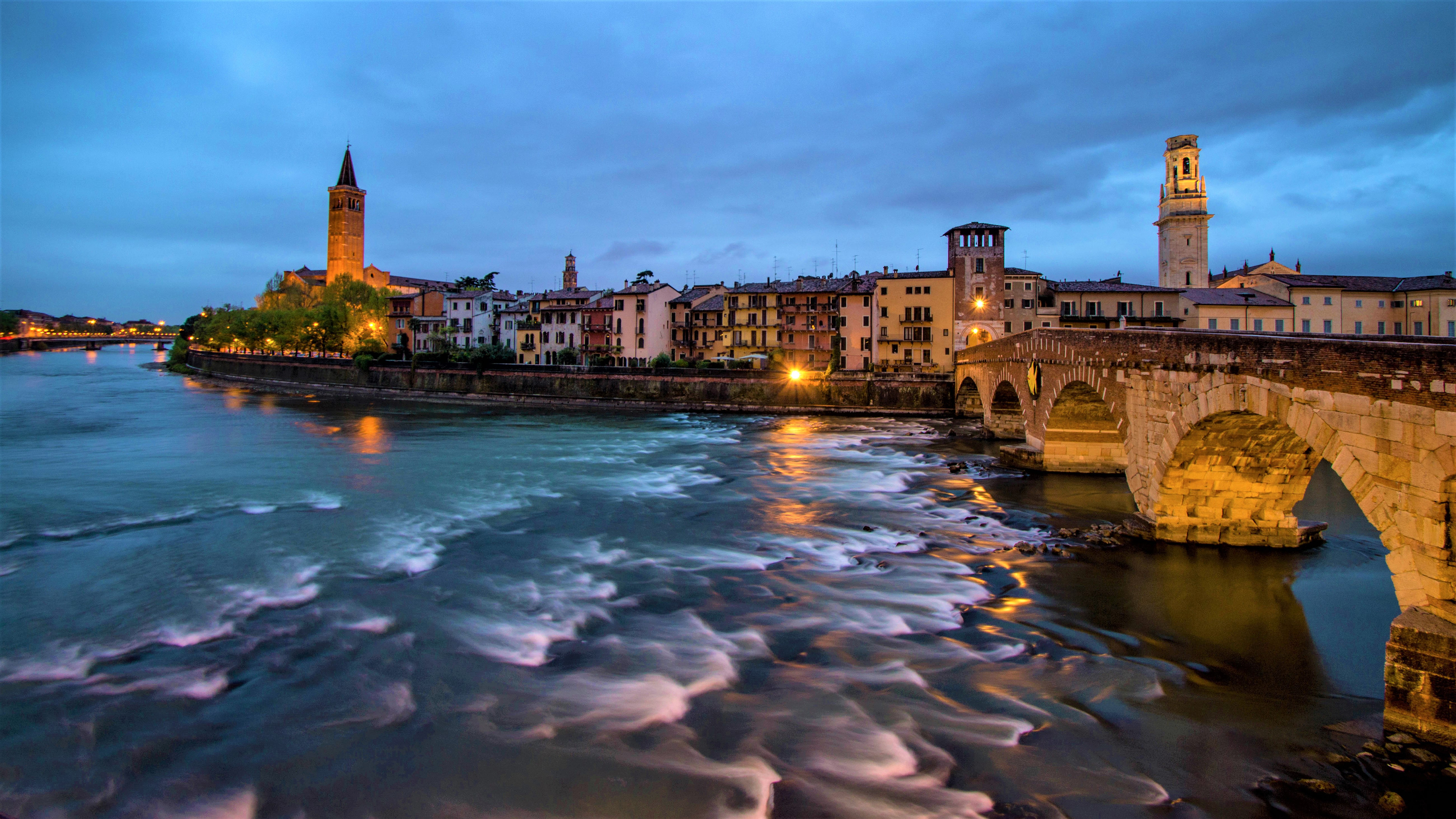 Verona Wallpapers