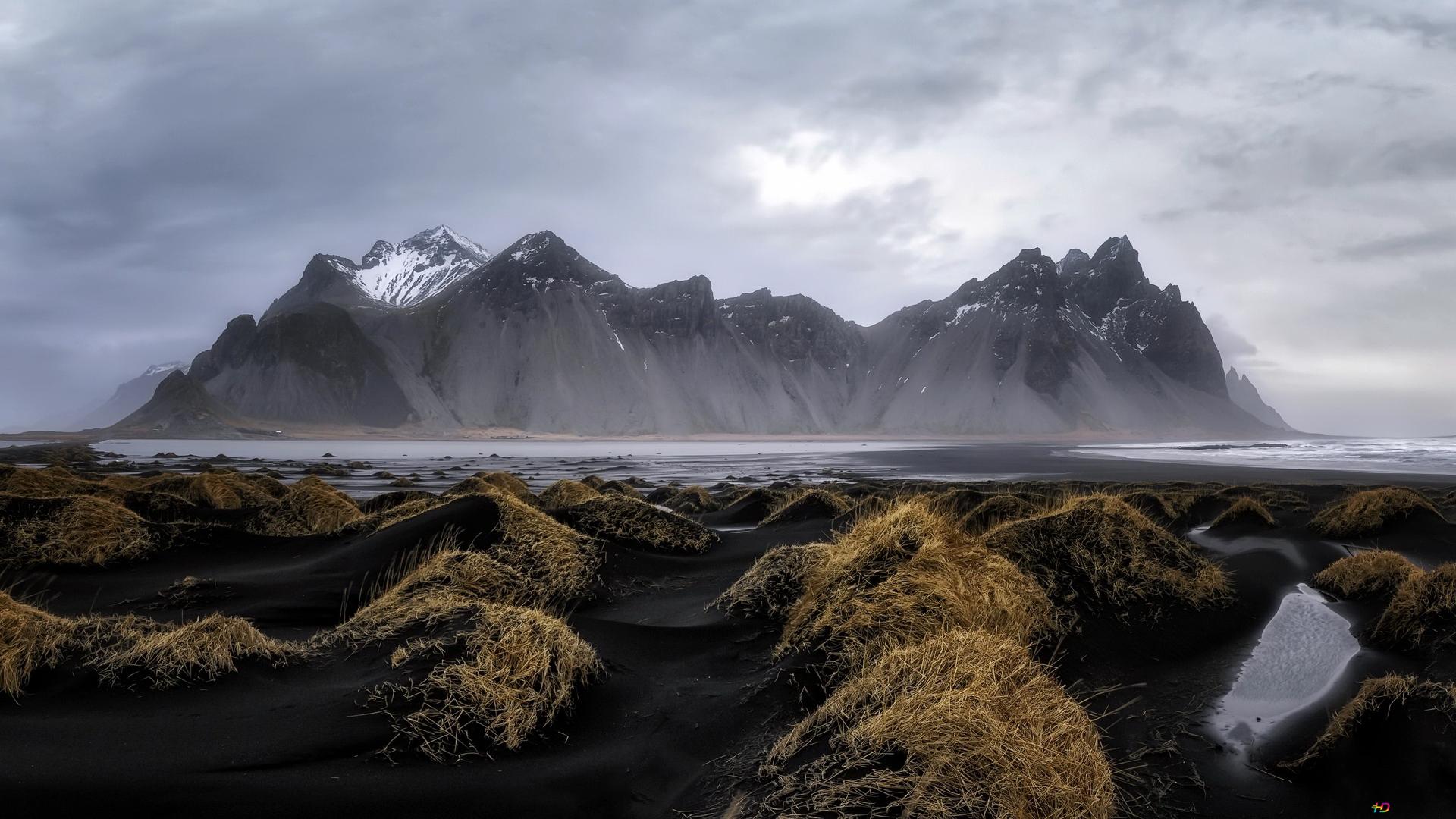 Vestrahorn Mountain 4K Wallpapers