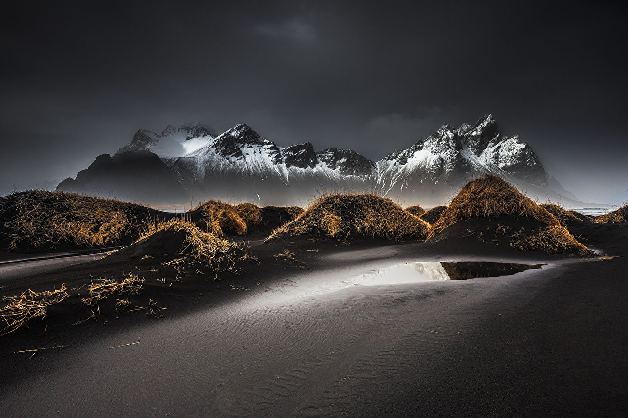 Vestrahorn Mountain 4K Wallpapers