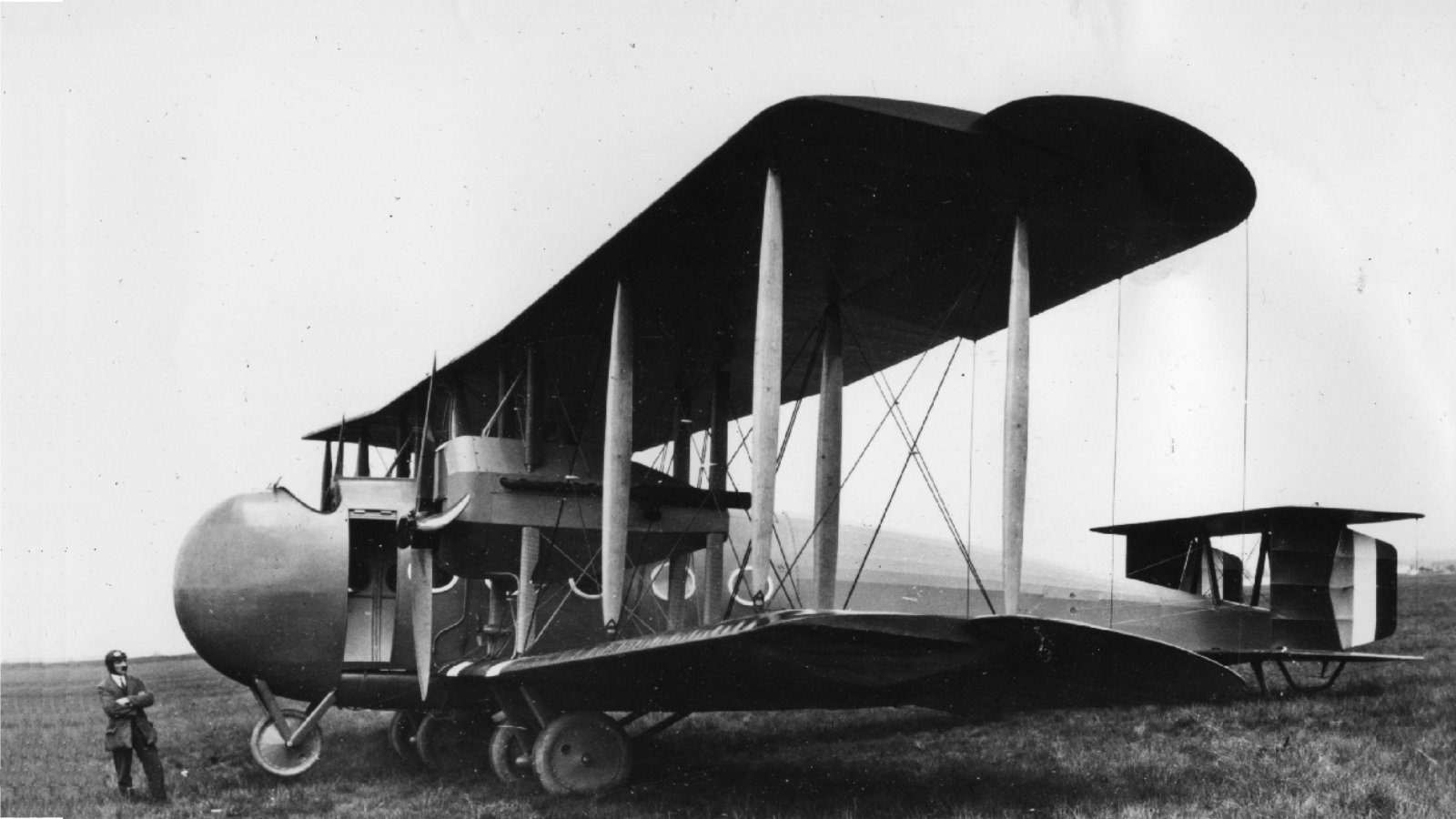 Vickers Vimy Wallpapers