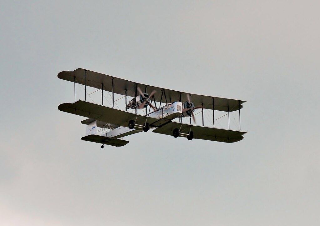 Vickers Vimy Wallpapers