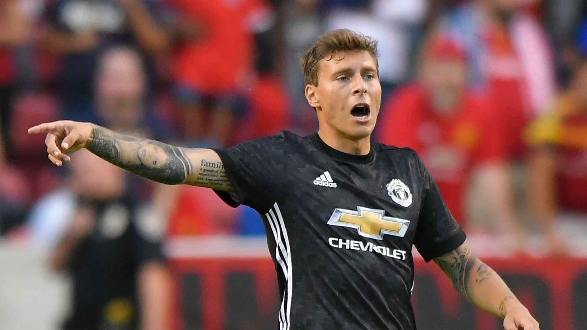 Victor LindeloF Wallpapers