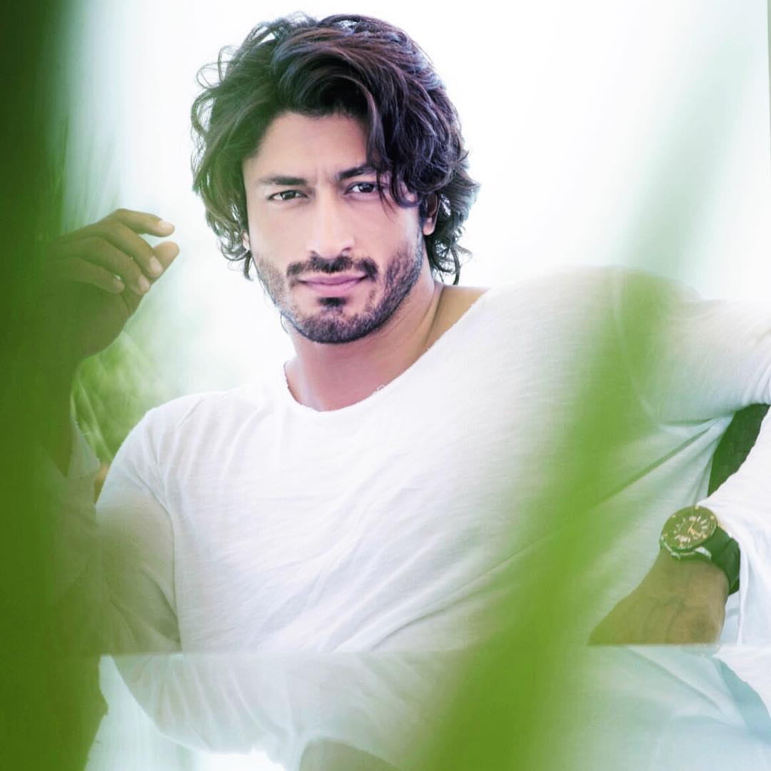 Vidyut Jamwal Commando 3 Wallpapers