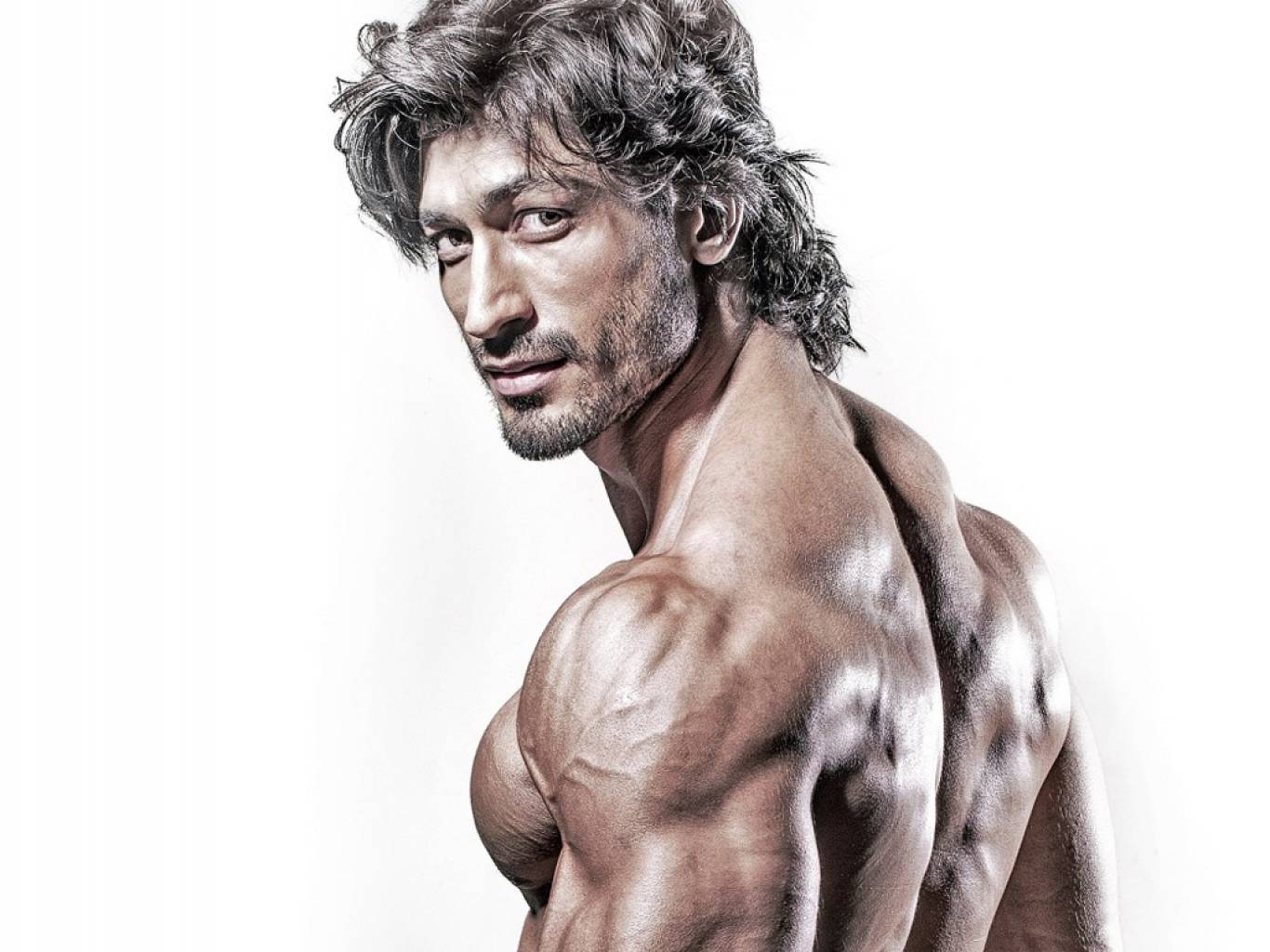 Vidyut Jamwal Hairstyle Wallpapers