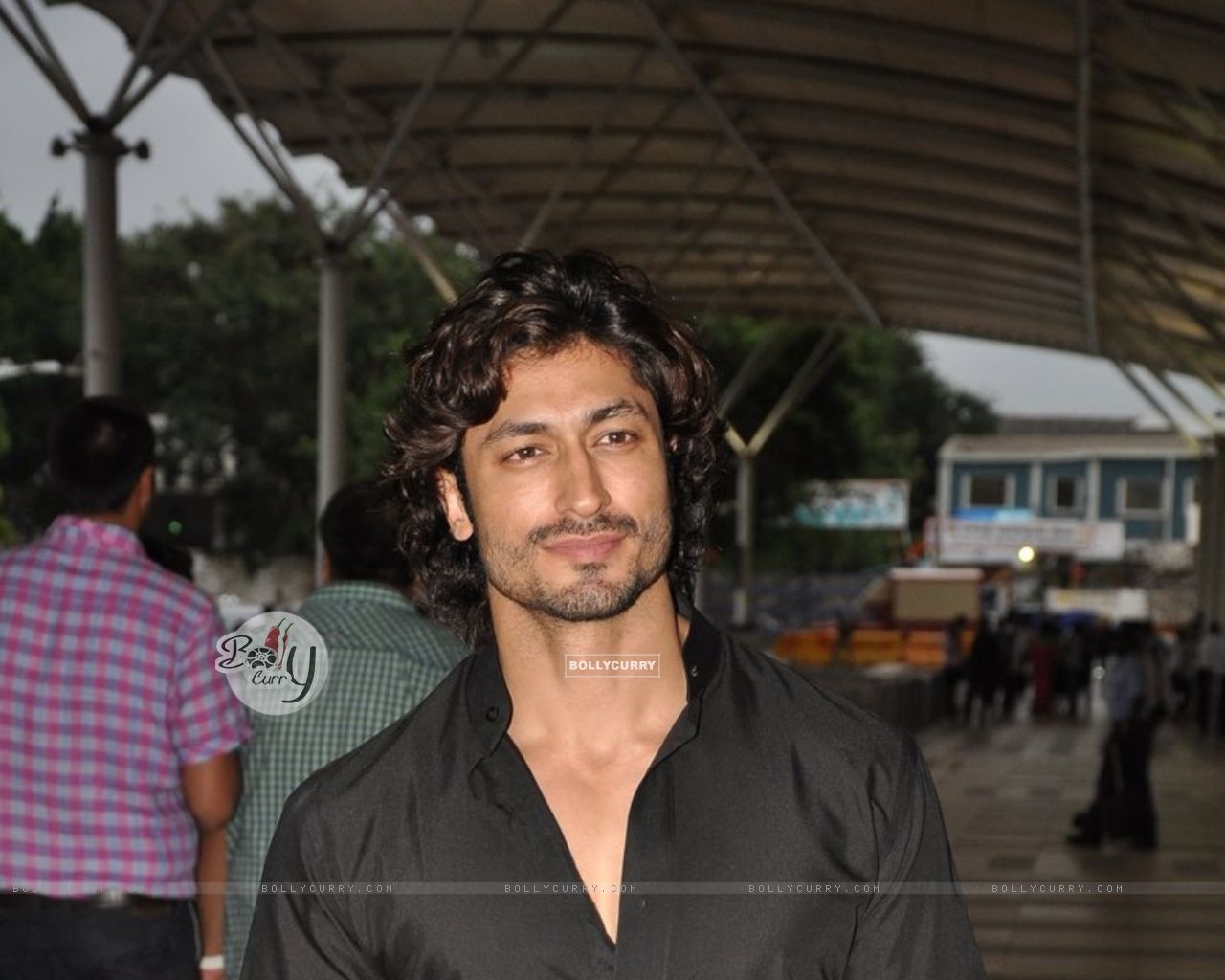 Vidyut Jamwal Hairstyle Wallpapers