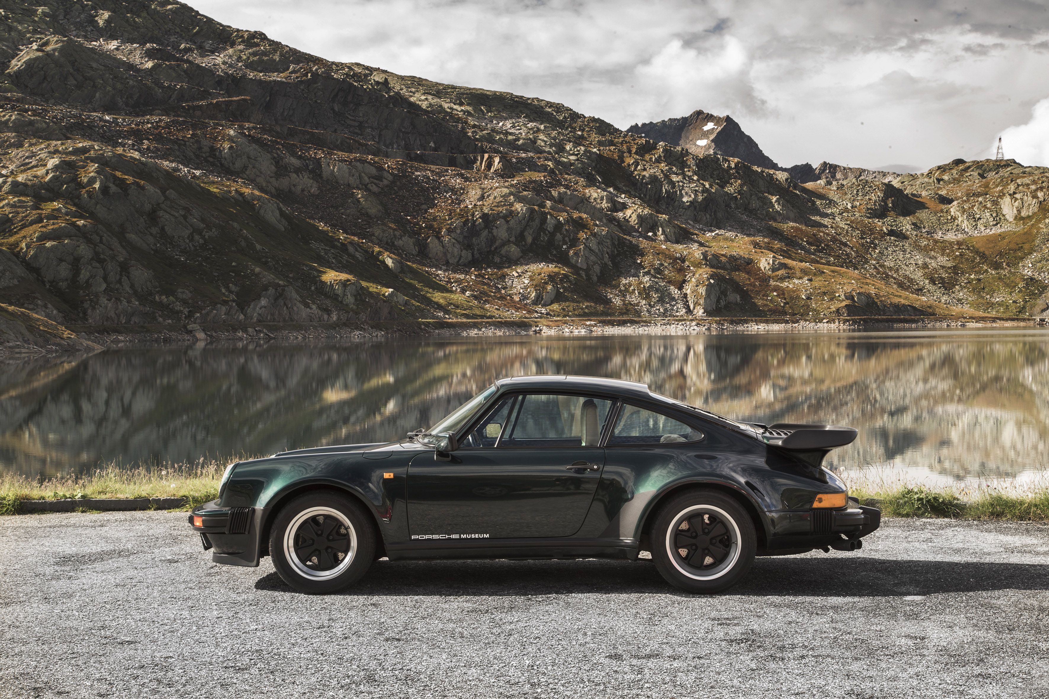 Vintage Porsche Wallpapers